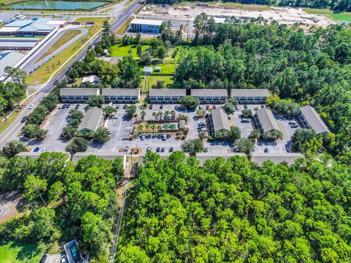 THE PALMS OF FREEPORT - Residential