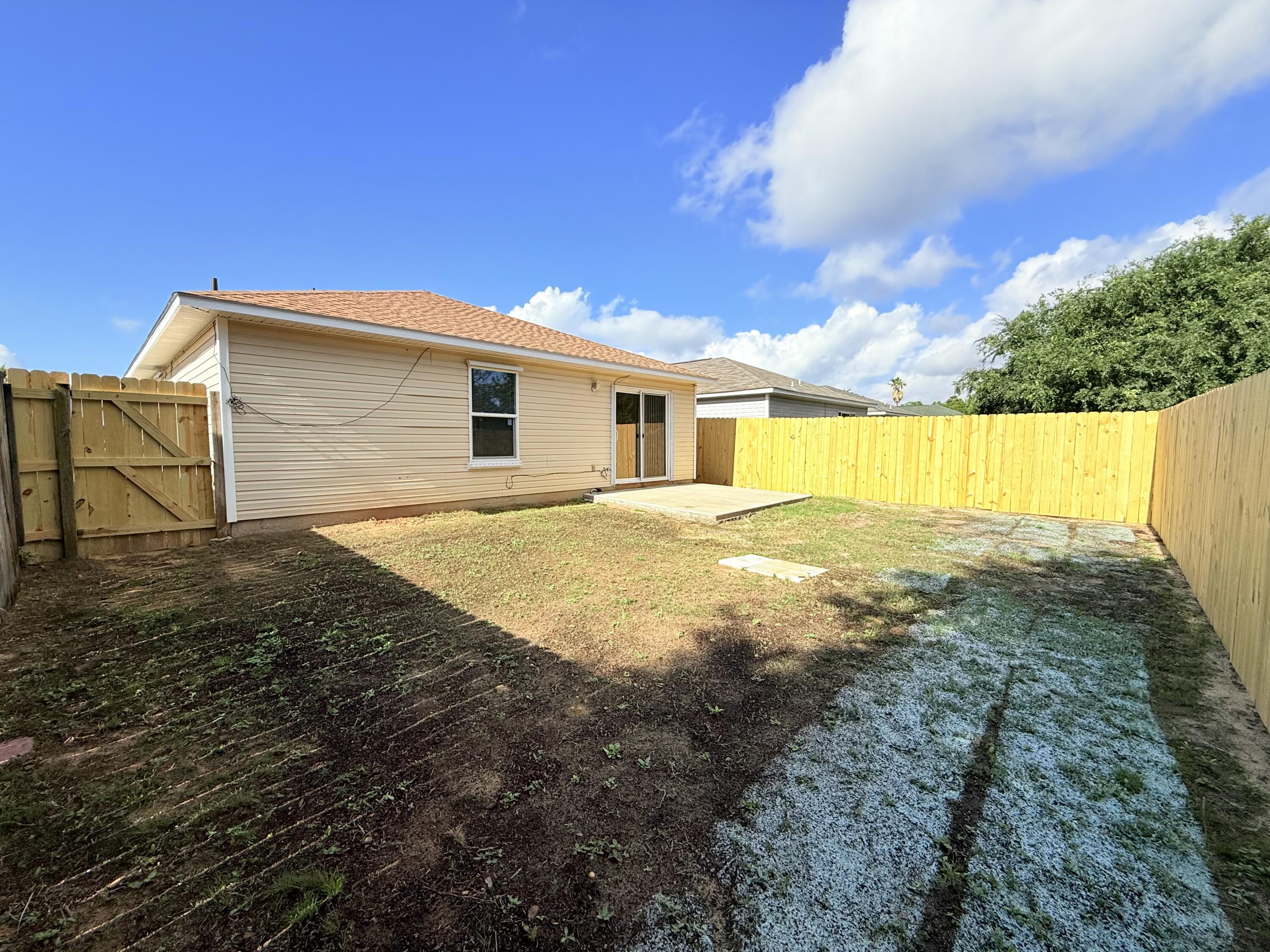 VINEYARD THE - Residential Lease