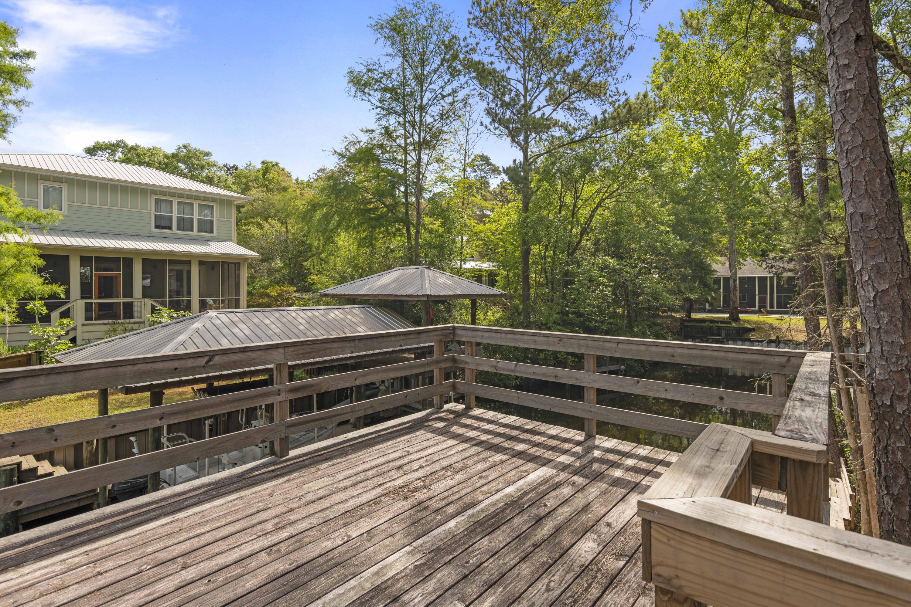 DAUGHETTES AMENDED - Residential