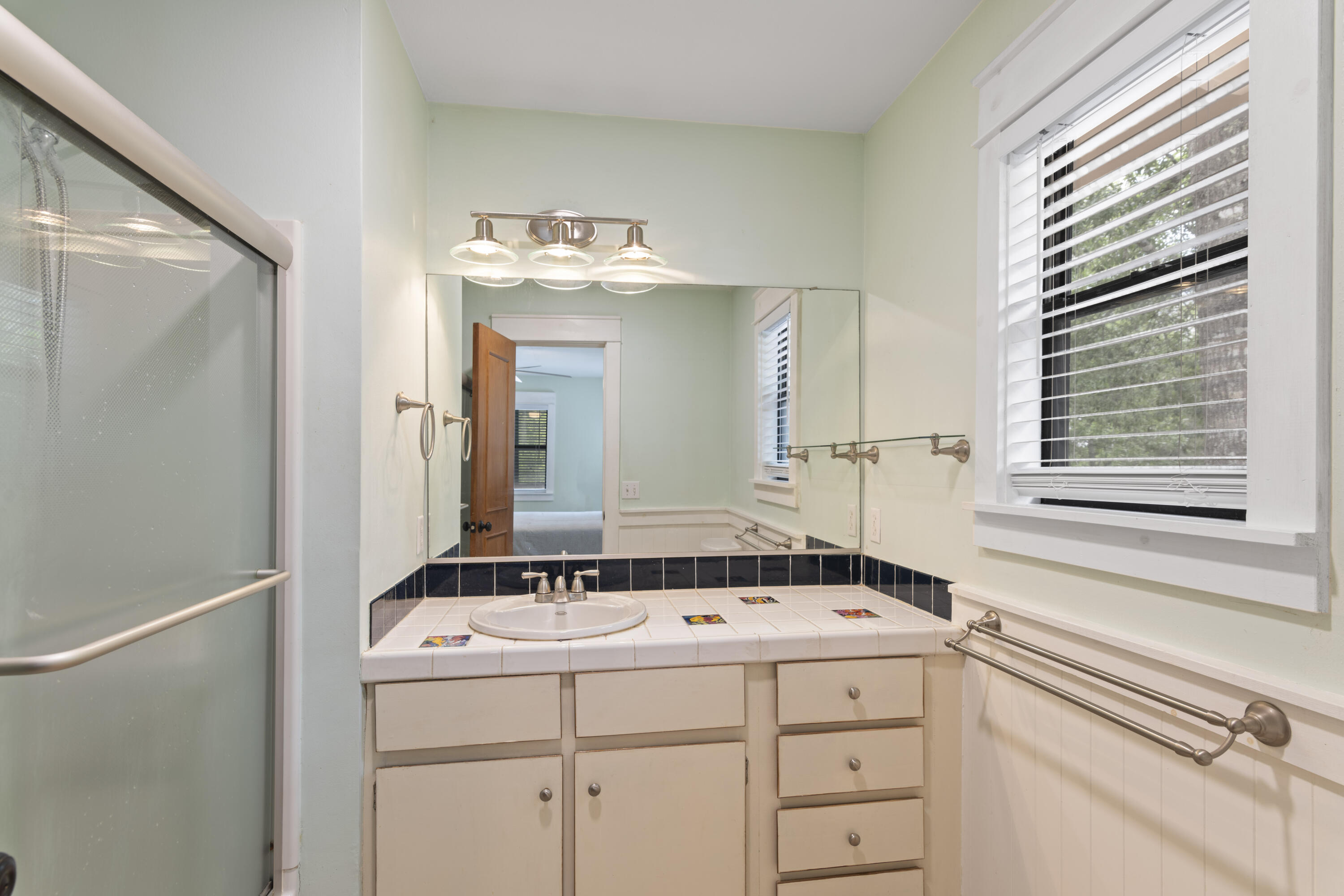 DAUGHETTES AMENDED - Residential