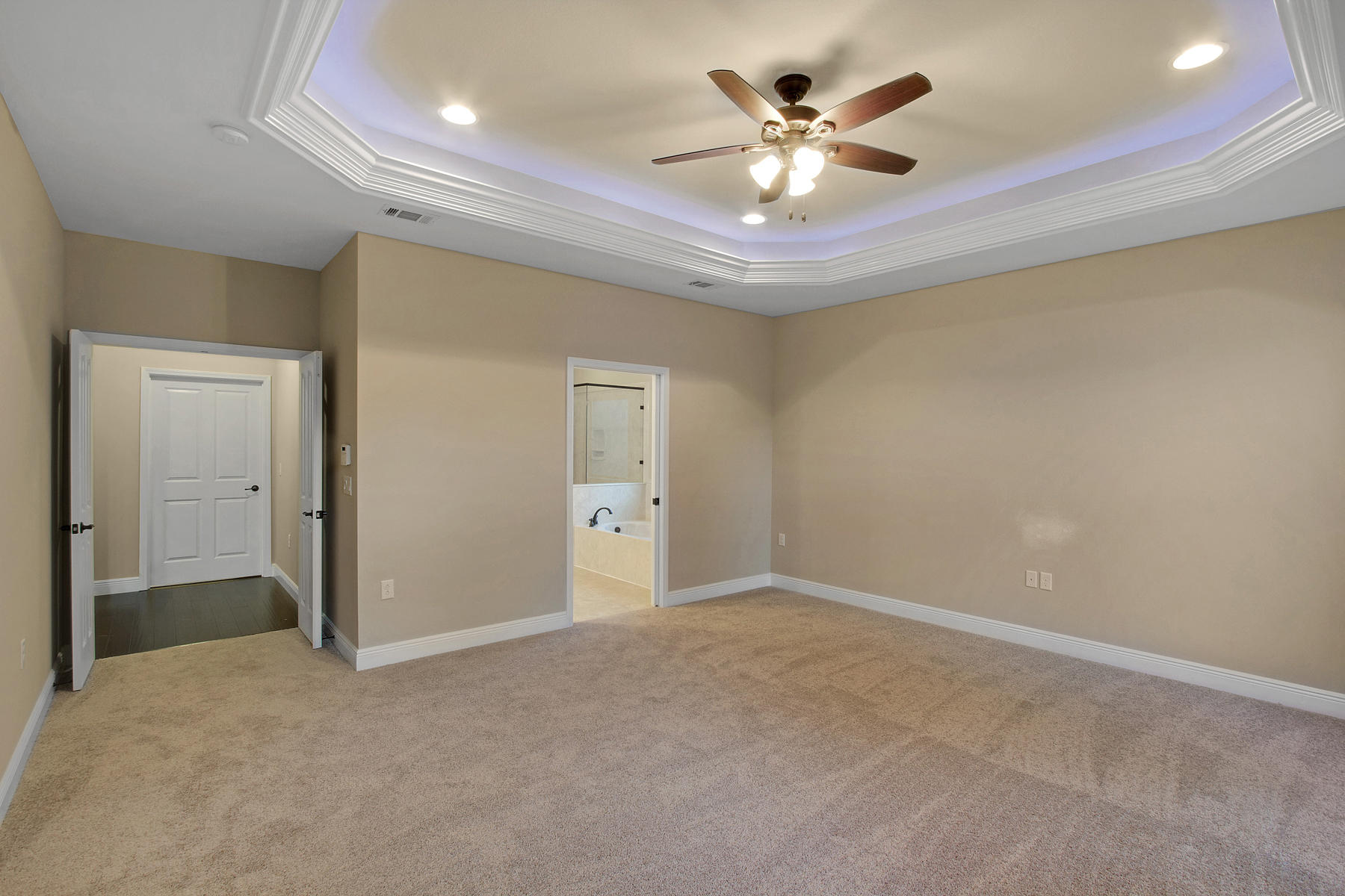 MAJESTIC OAKS AT OCEAN CITY - Residential