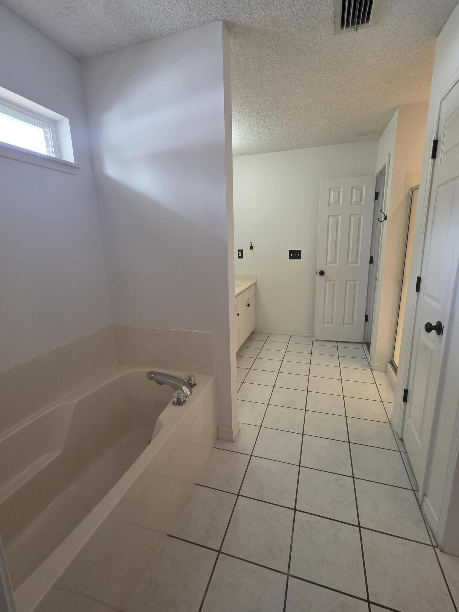 GULFVIEW S/D TO MARY ESTHER - Residential