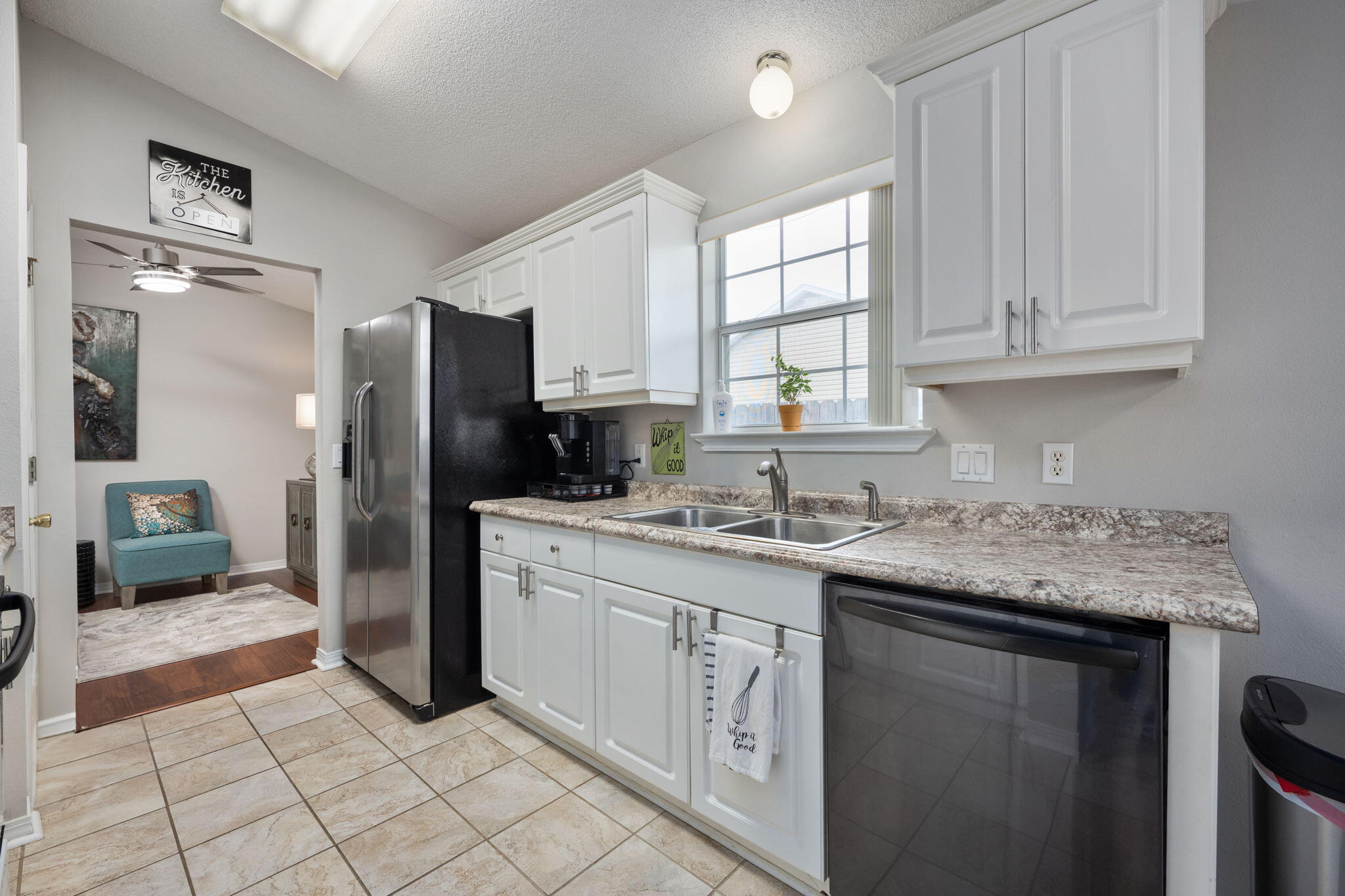EMERALD SHORES - Residential