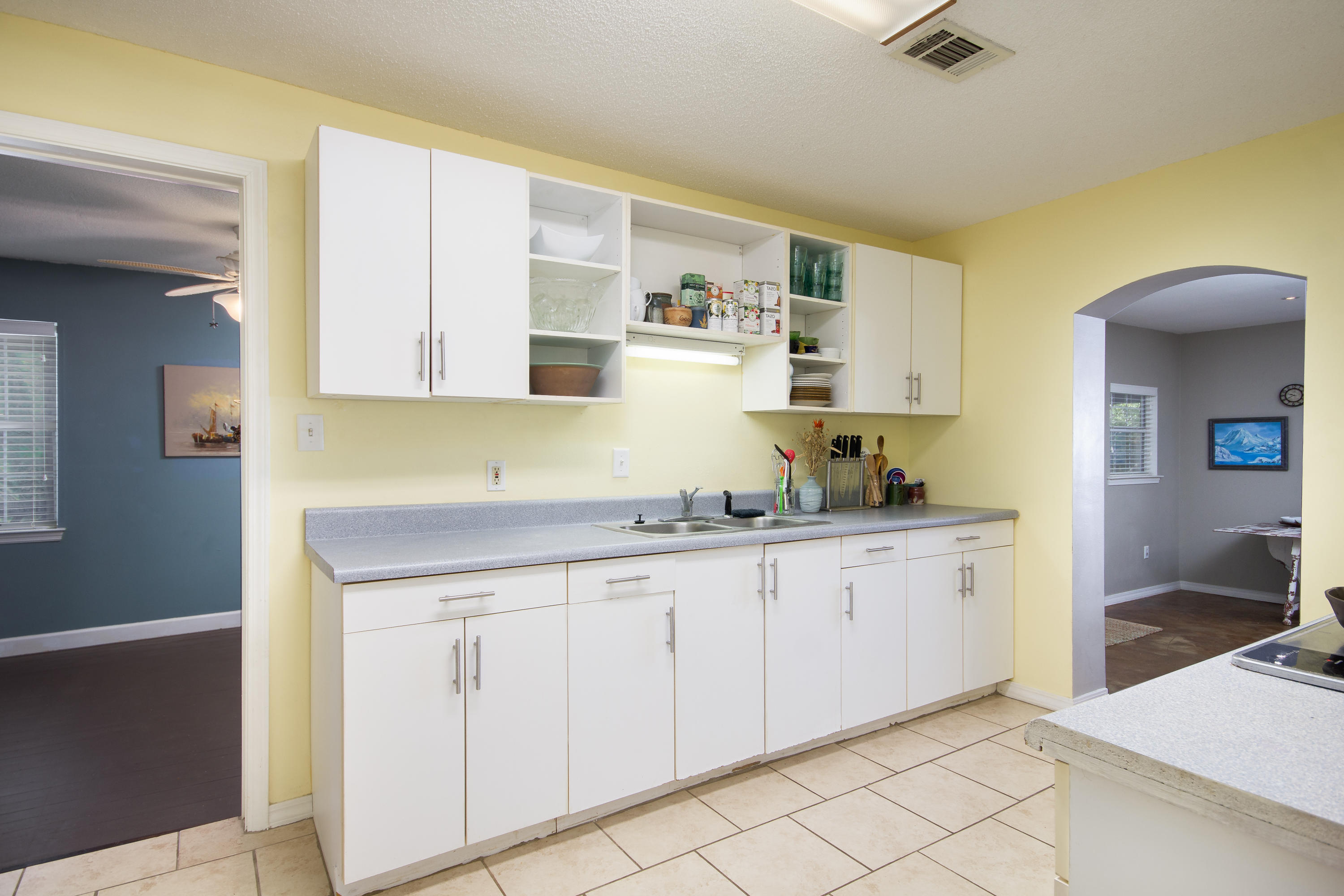 NO RECORDED SUBDIVISION - Residential