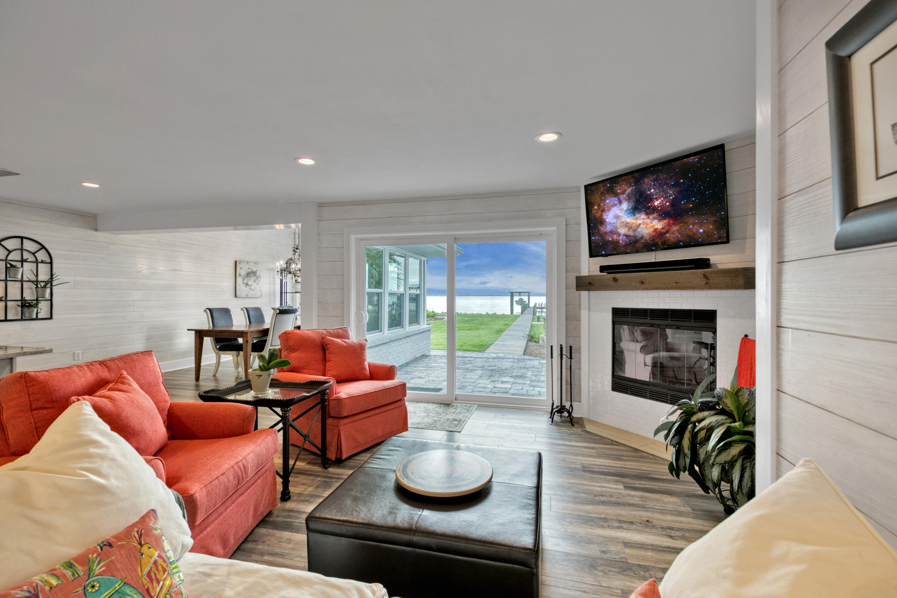 BAY GROVE 1ST ADDN - Residential