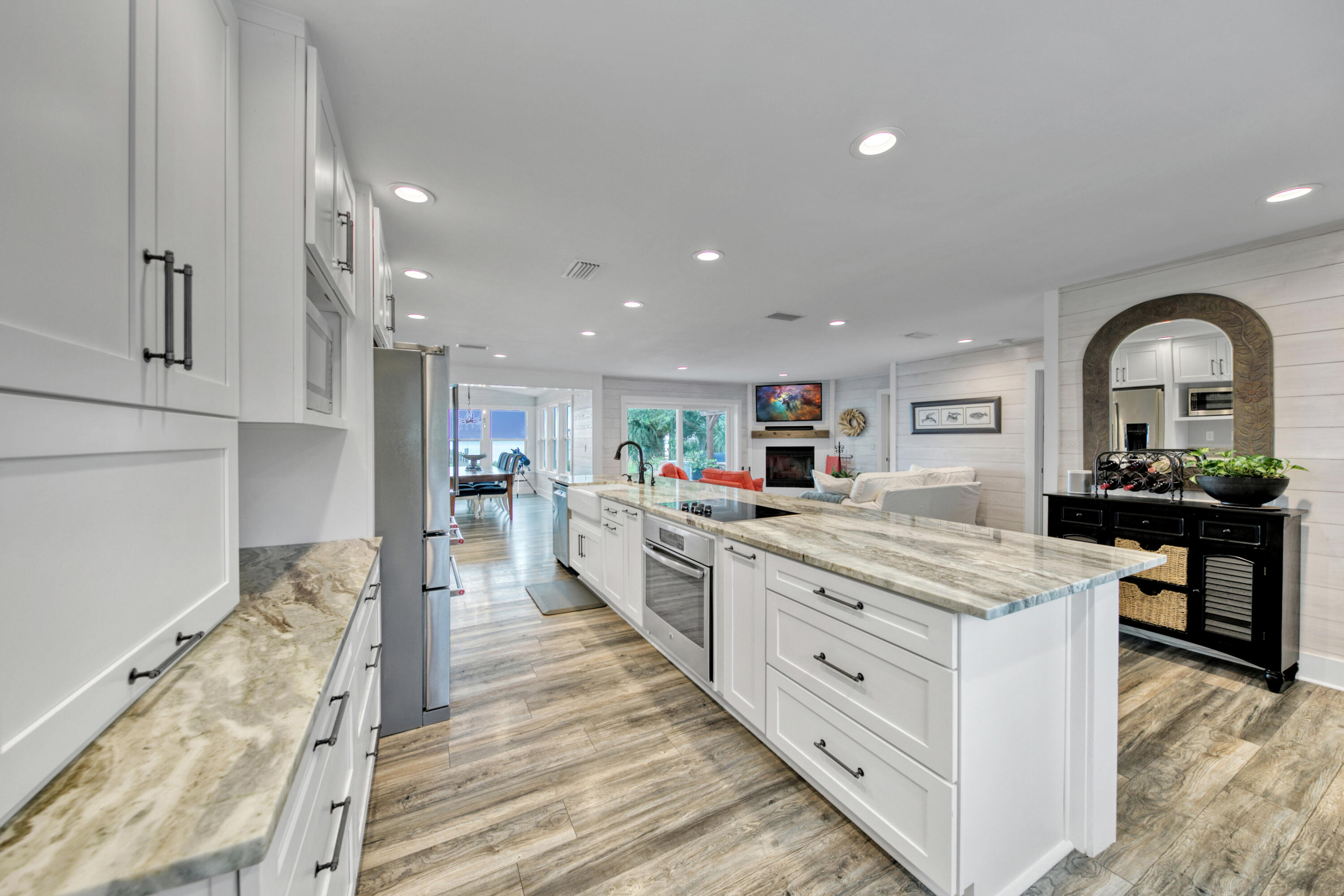 BAY GROVE 1ST ADDN - Residential