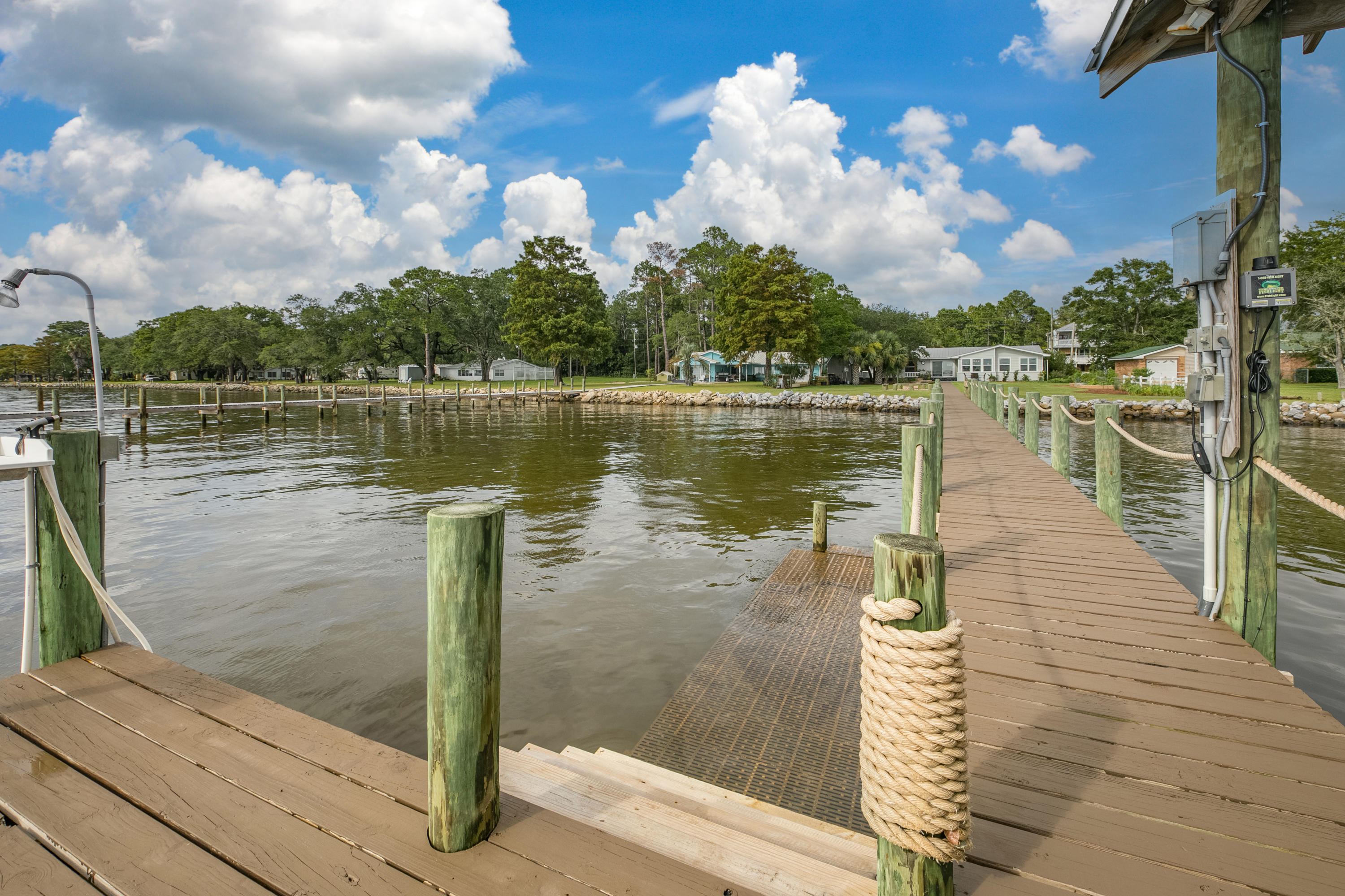 BAY GROVE 1ST ADDN - Residential