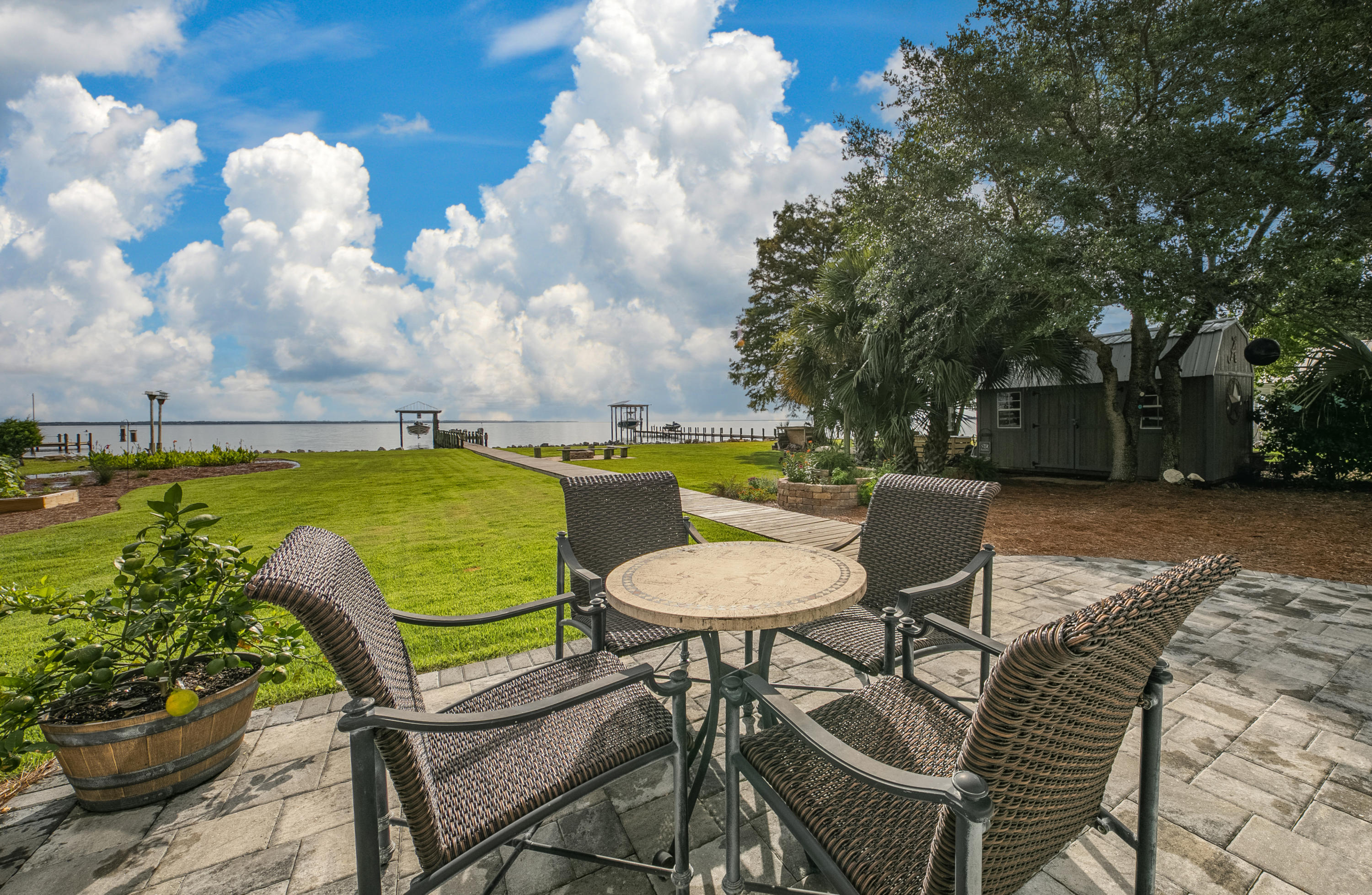 BAY GROVE 1ST ADDN - Residential