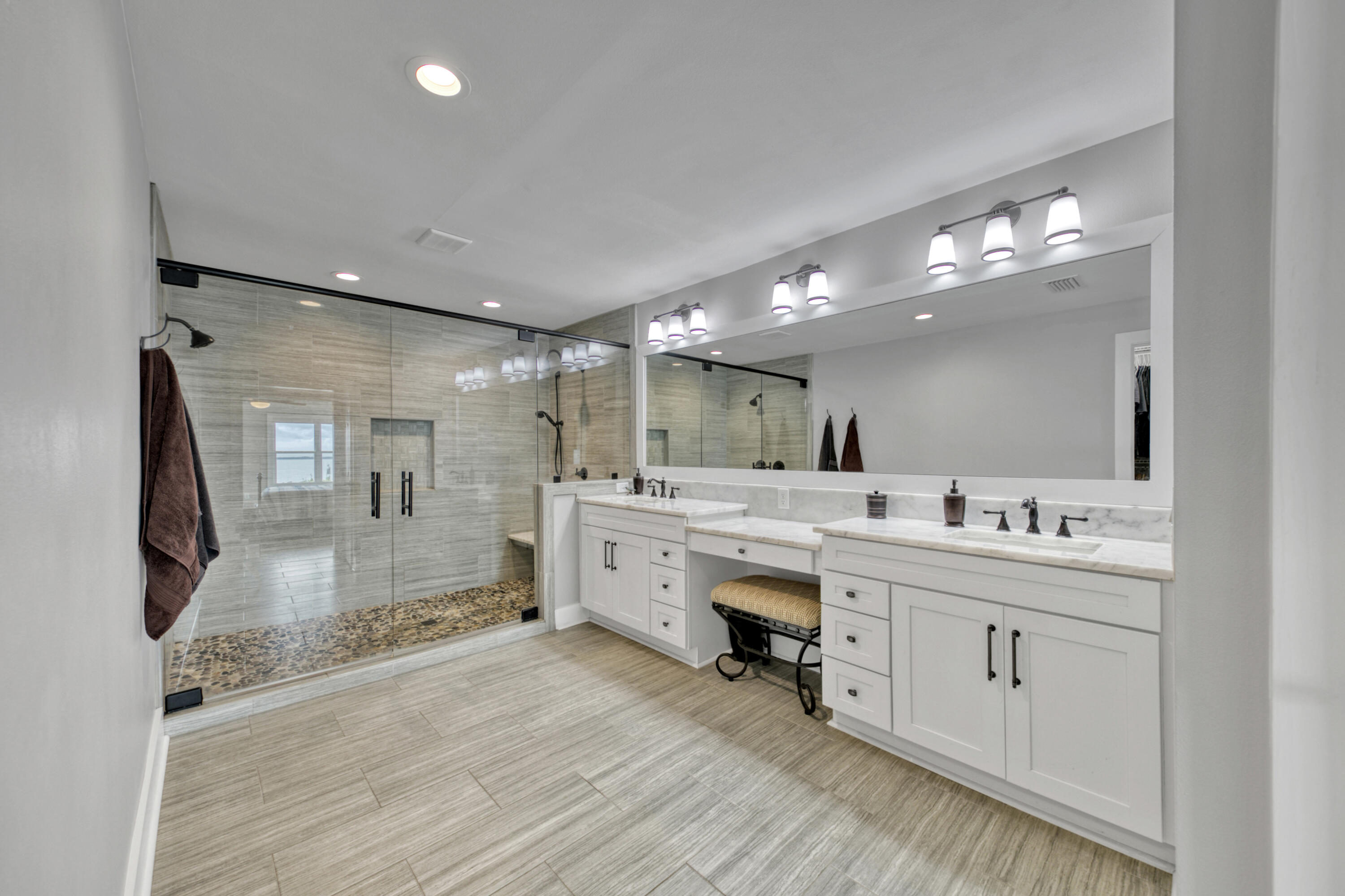 BAY GROVE 1ST ADDN - Residential