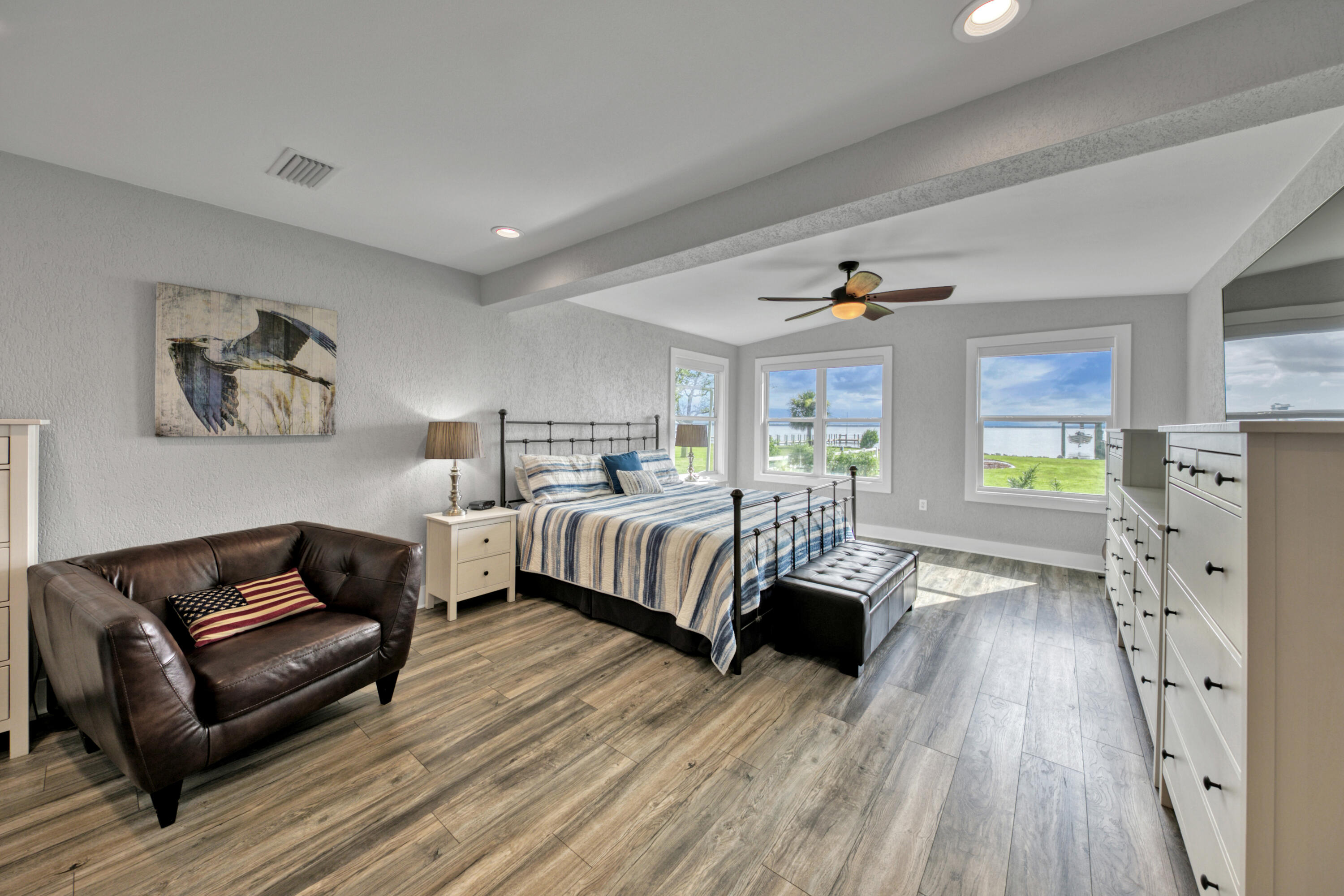 BAY GROVE 1ST ADDN - Residential