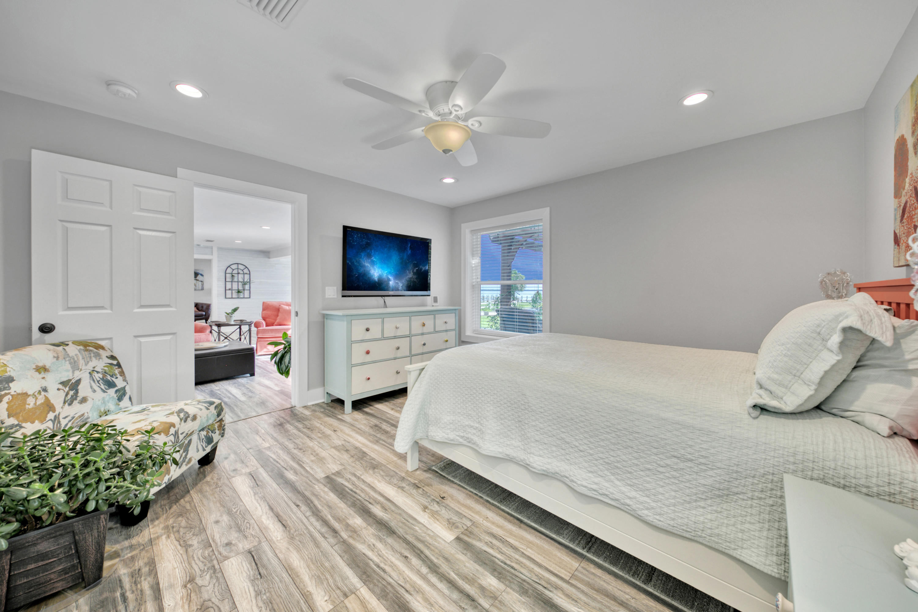 BAY GROVE 1ST ADDN - Residential