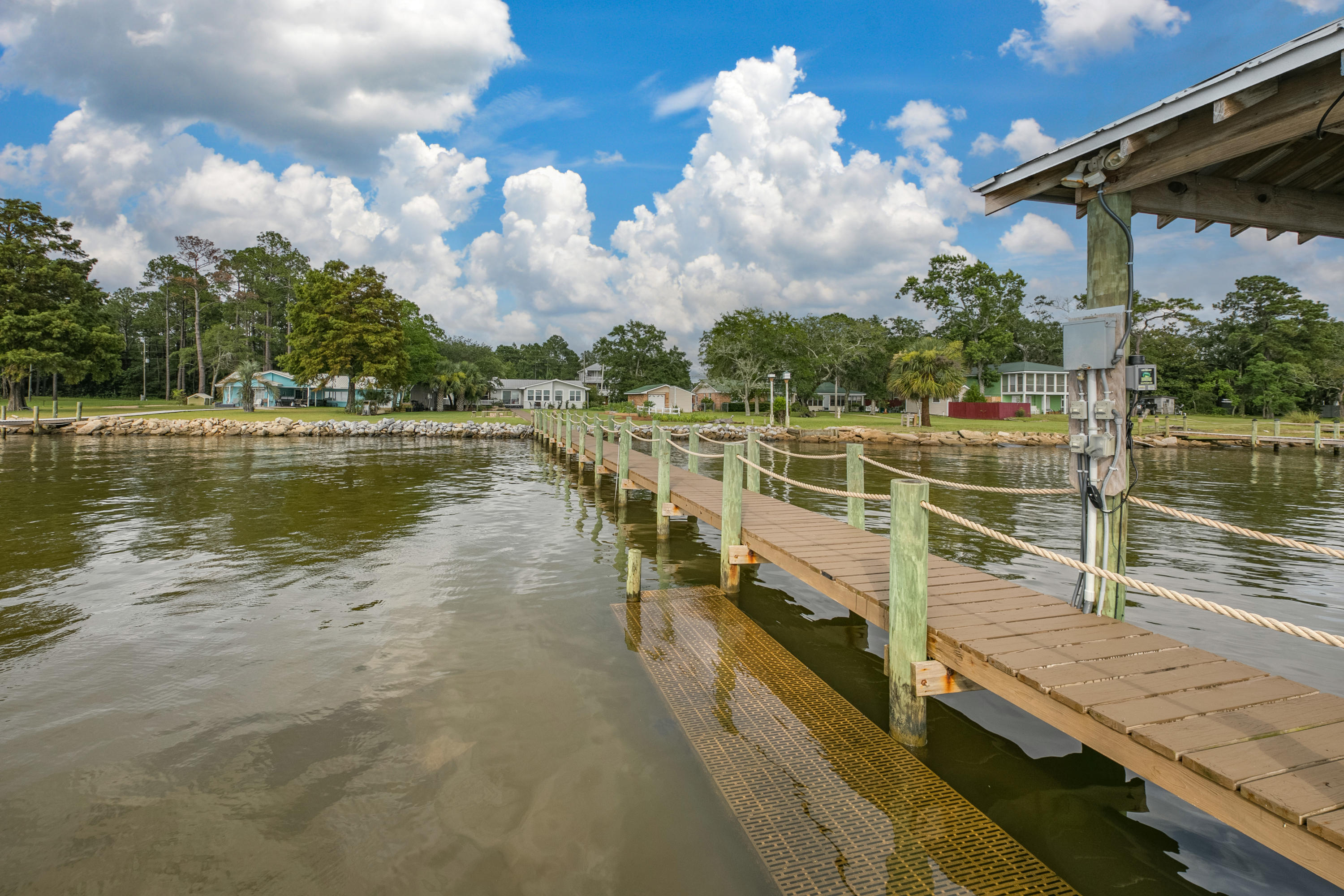 BAY GROVE 1ST ADDN - Residential