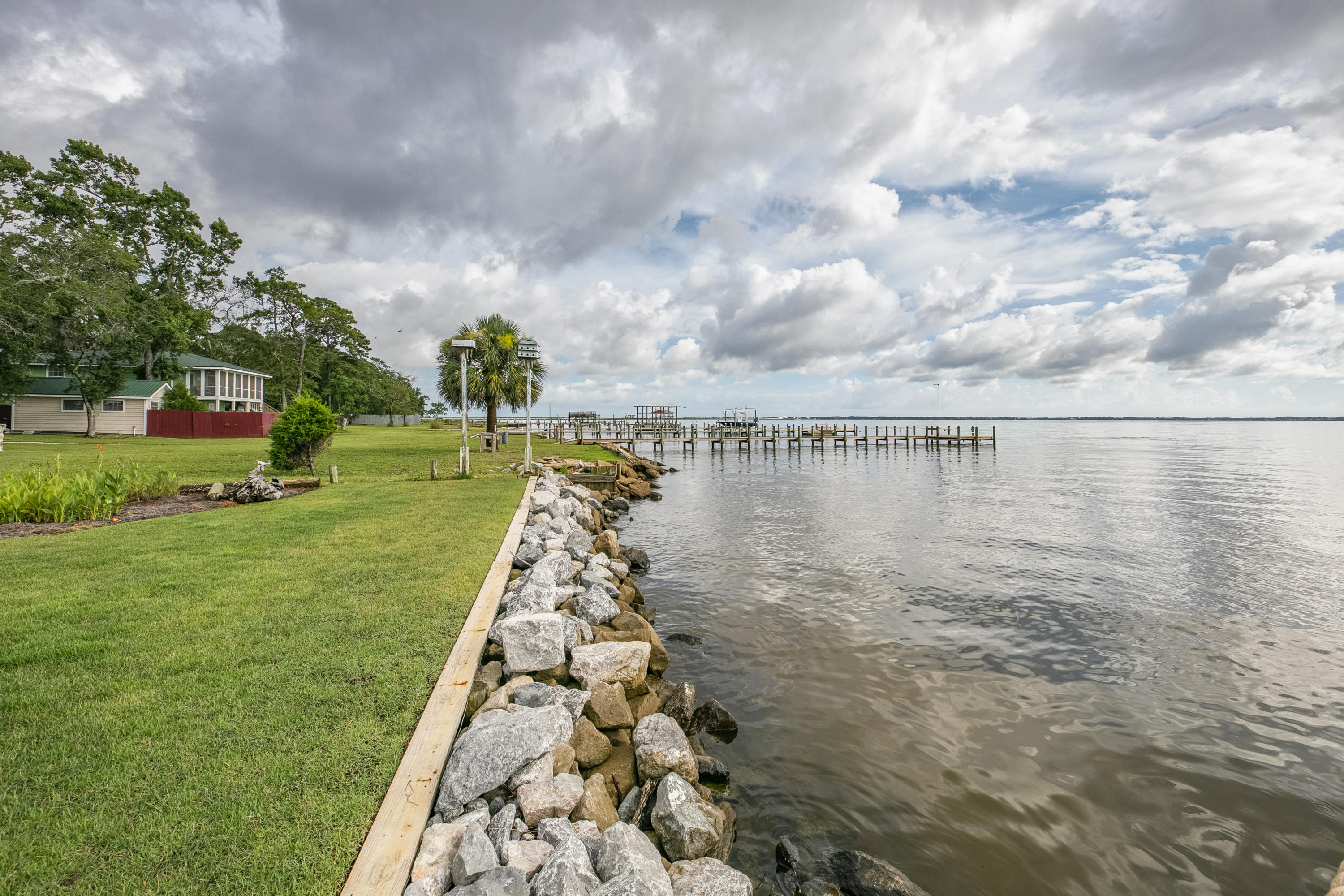 BAY GROVE 1ST ADDN - Residential