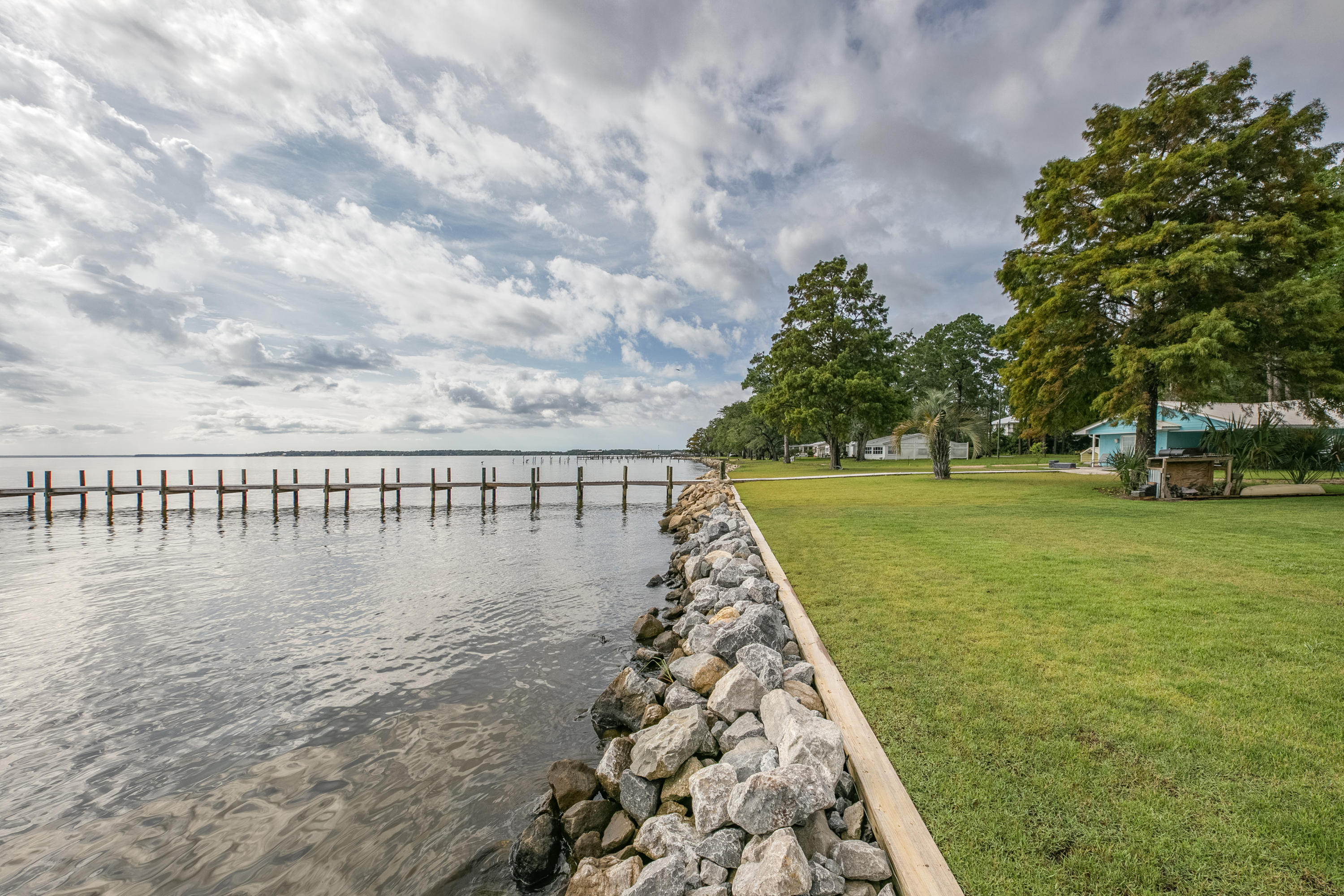 BAY GROVE 1ST ADDN - Residential