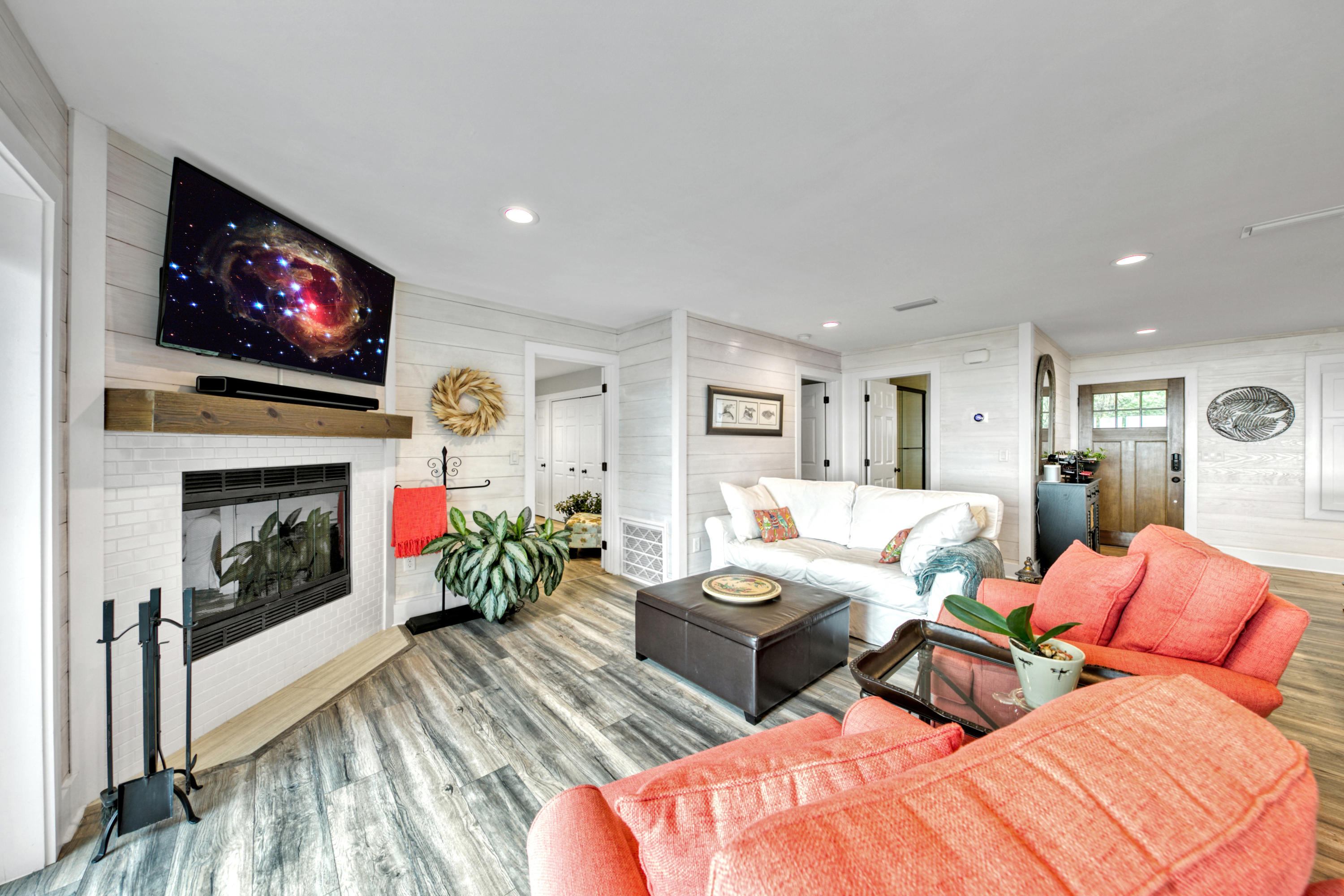 BAY GROVE 1ST ADDN - Residential