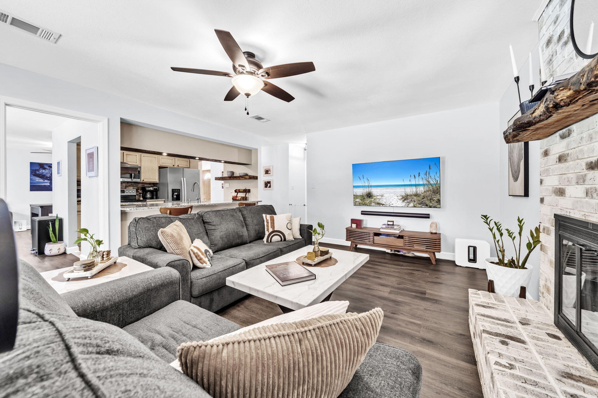 SUNSET BEACH - Residential