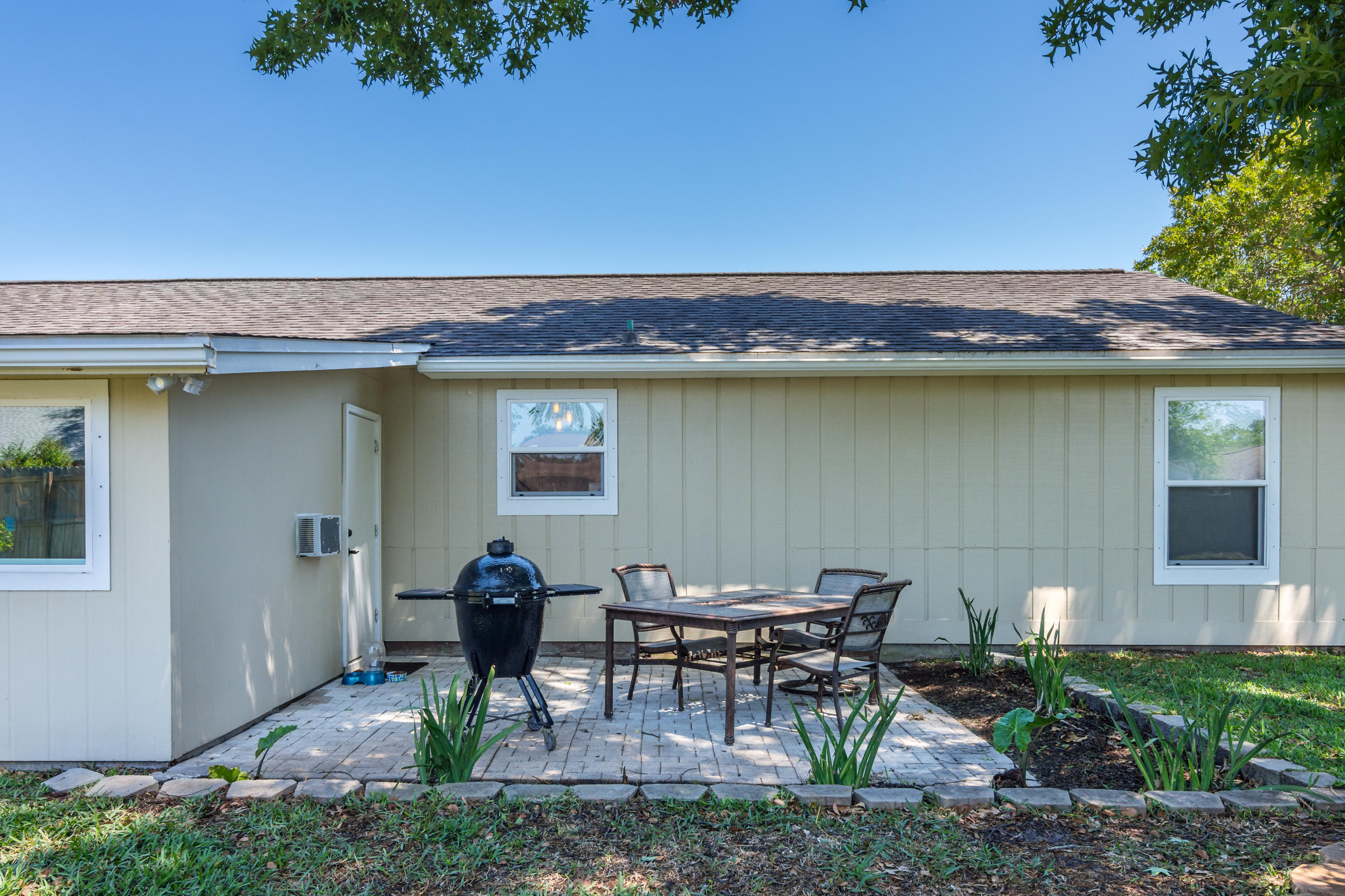 EASTWOOD 9TH ADDN - Residential