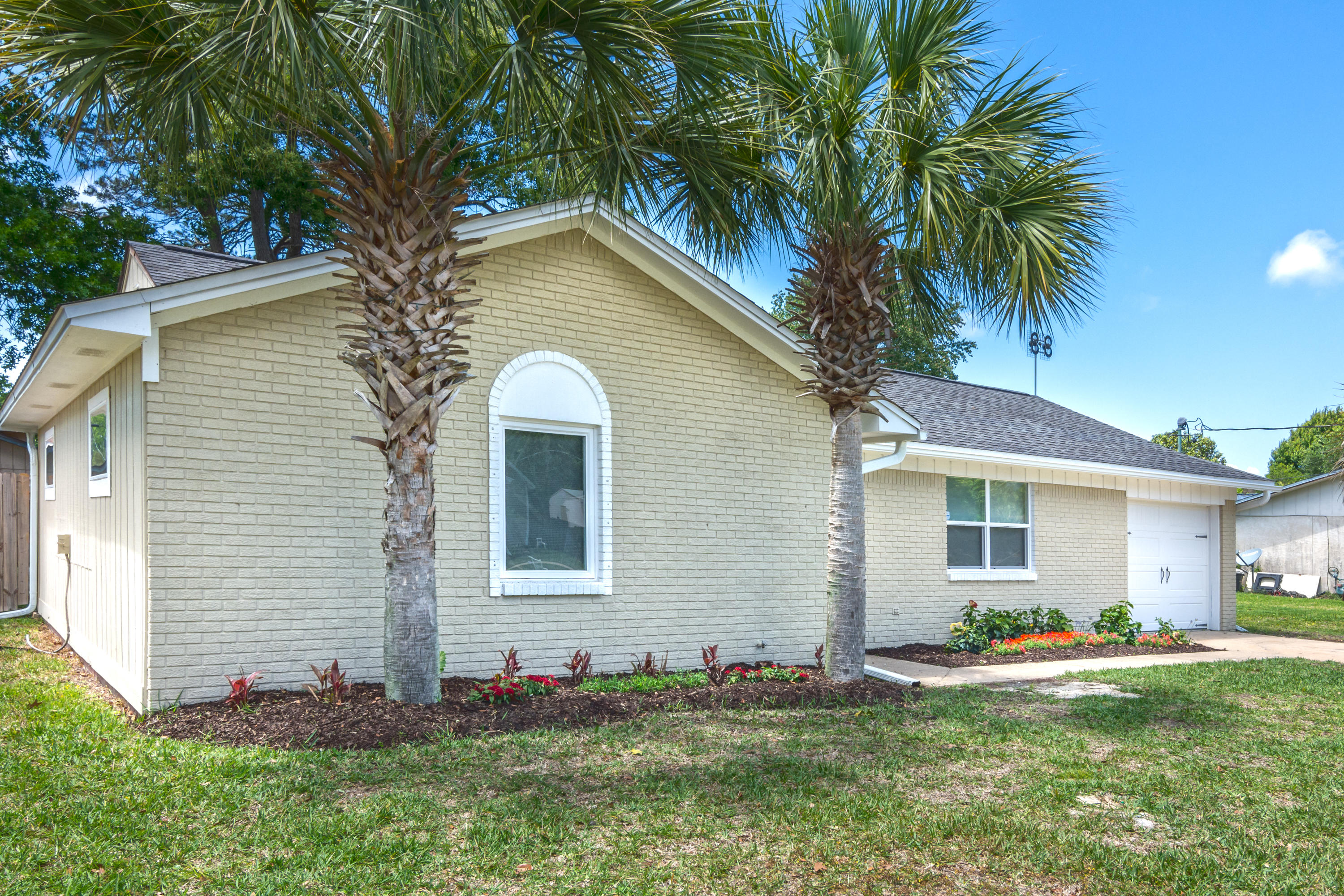 EASTWOOD 9TH ADDN - Residential