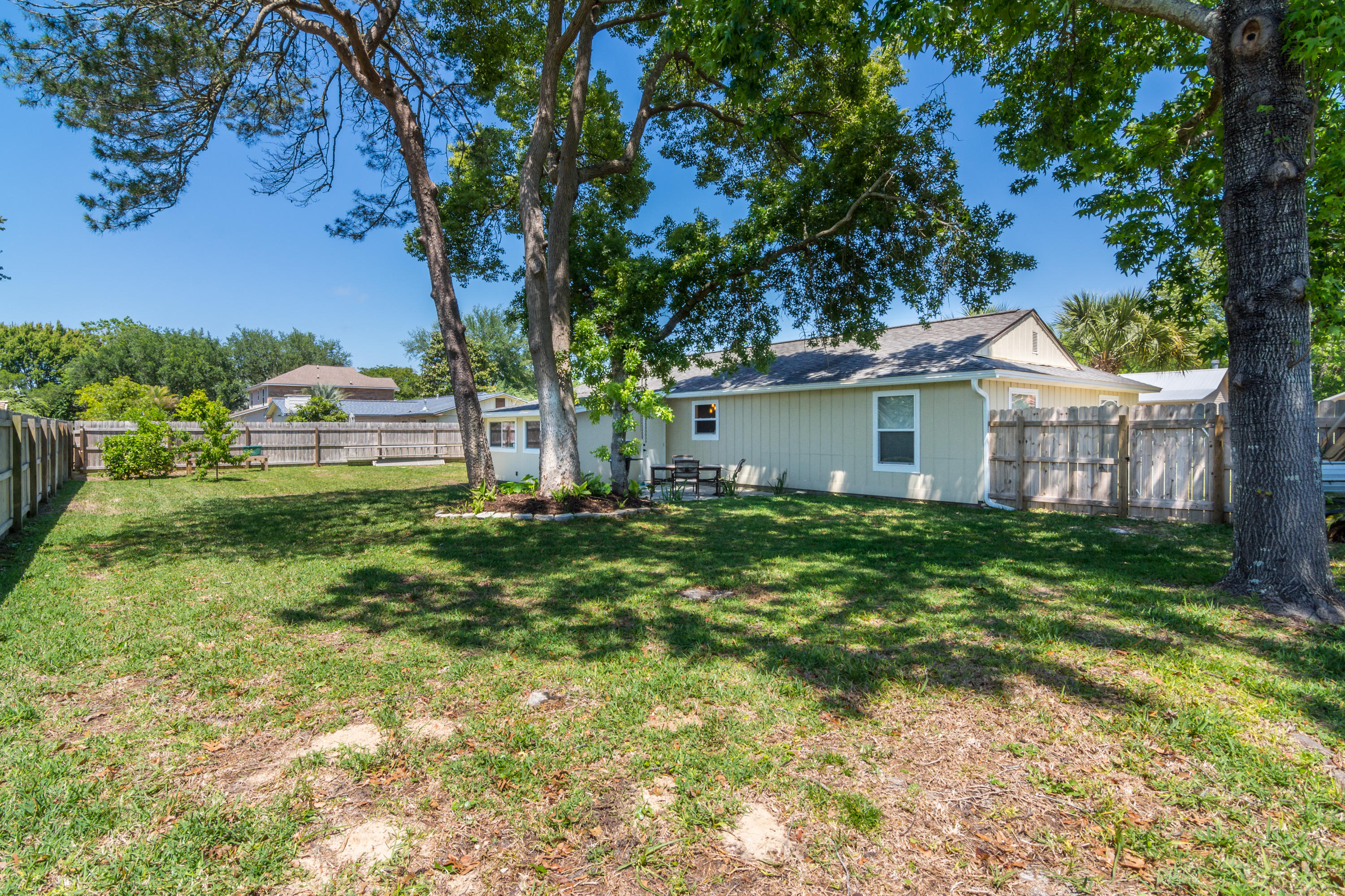 EASTWOOD 9TH ADDN - Residential