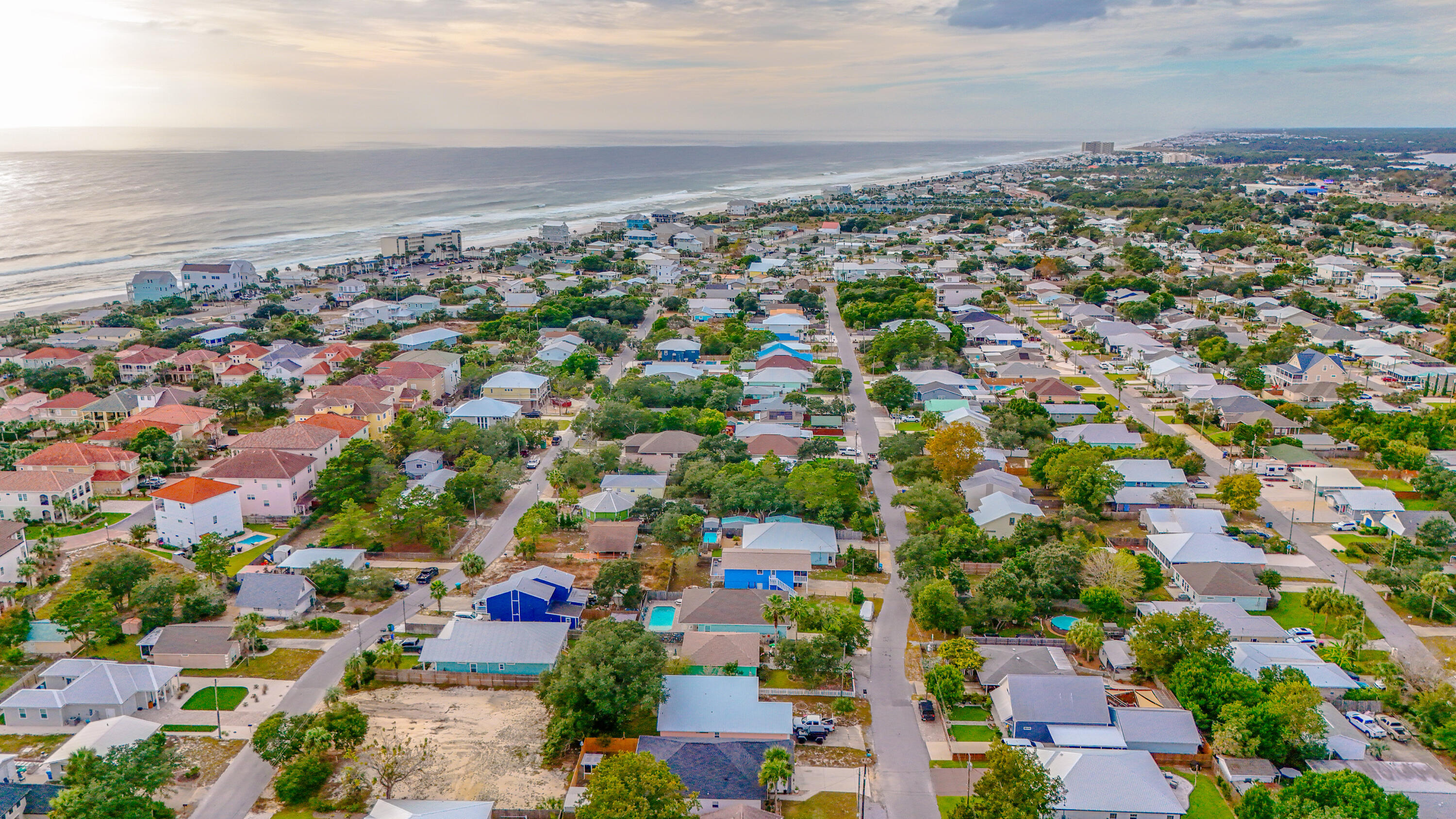 RIVIERA BEACH - Residential