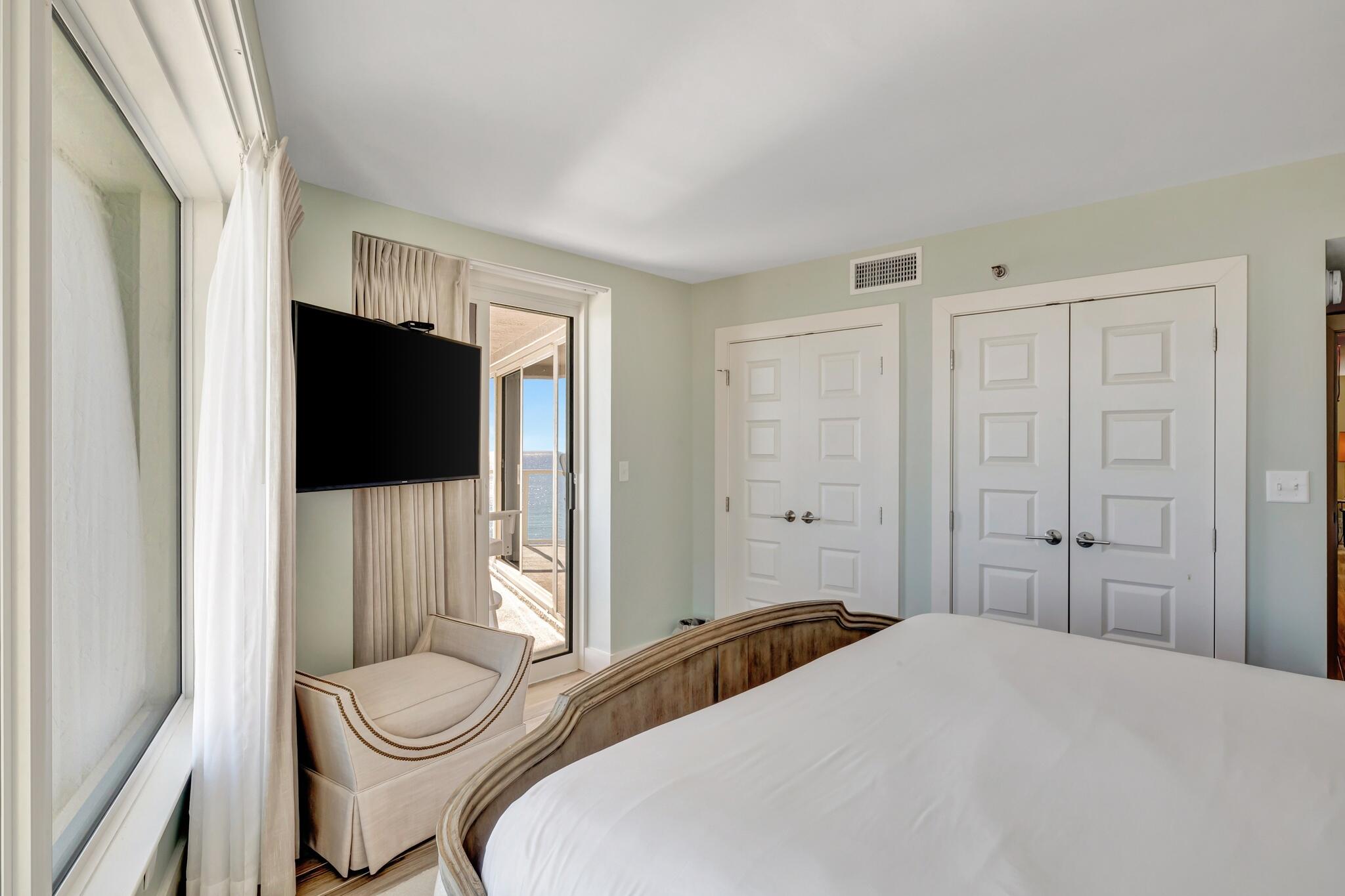 BEACHSIDE TWO - Residential