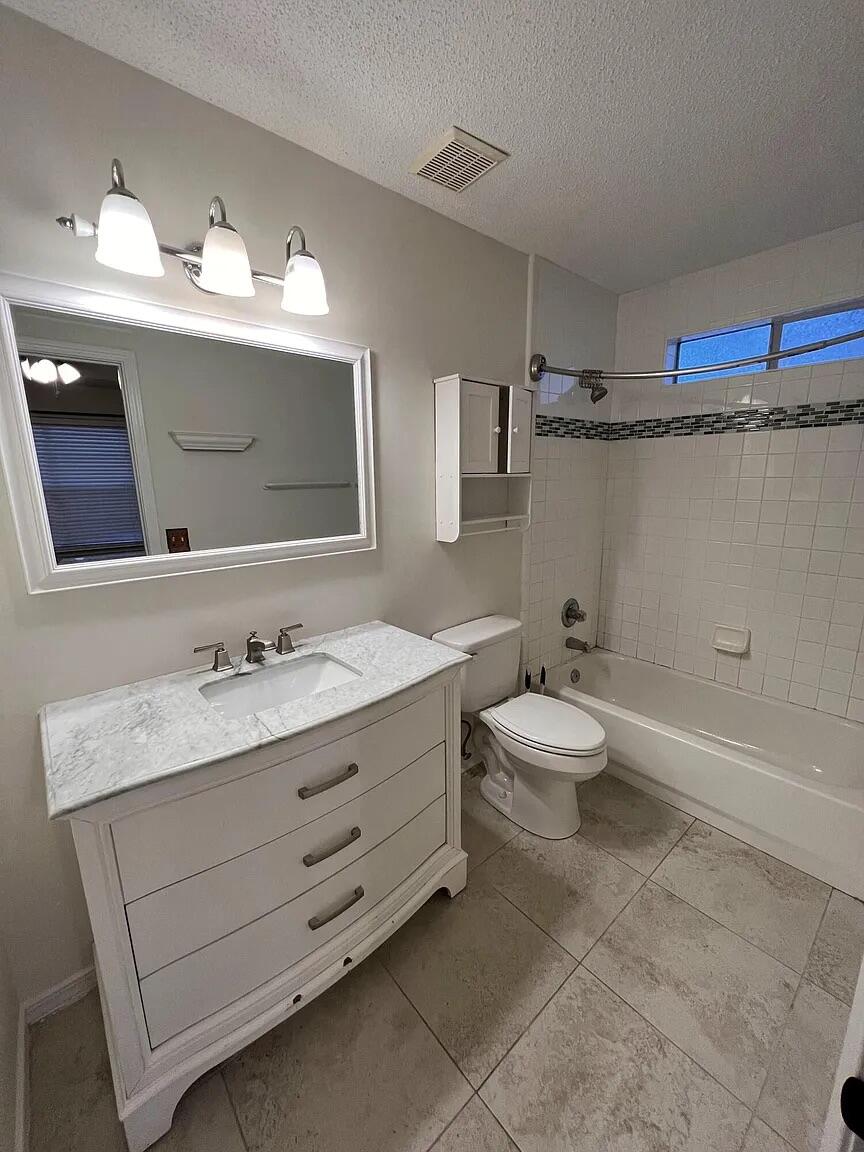 FOREST OAKS PH 2 - Residential Lease