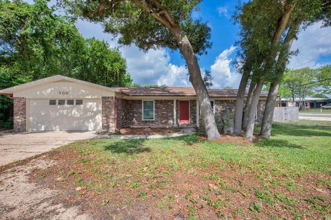 709 Russell Boulevard Fort Walton Beach FL 32547