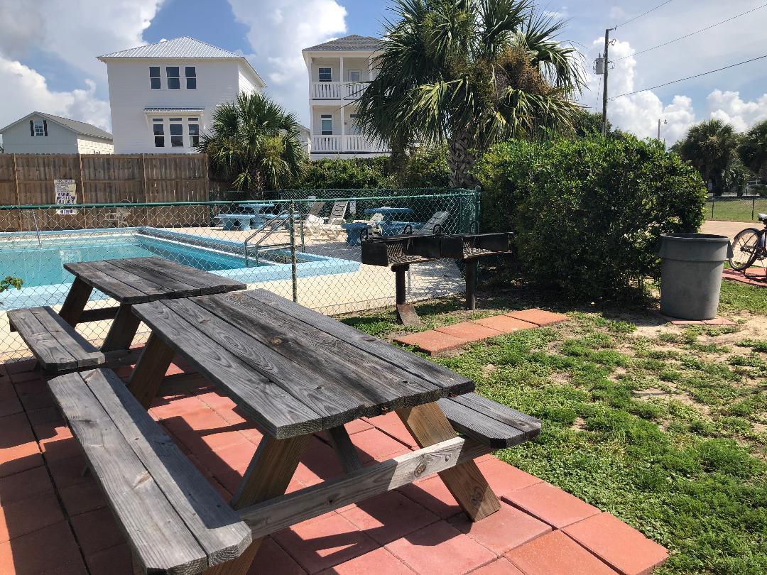 SURFSONG CONDO OF DESTIN - Residential