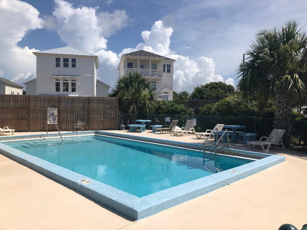 SURFSONG CONDO OF DESTIN - Residential