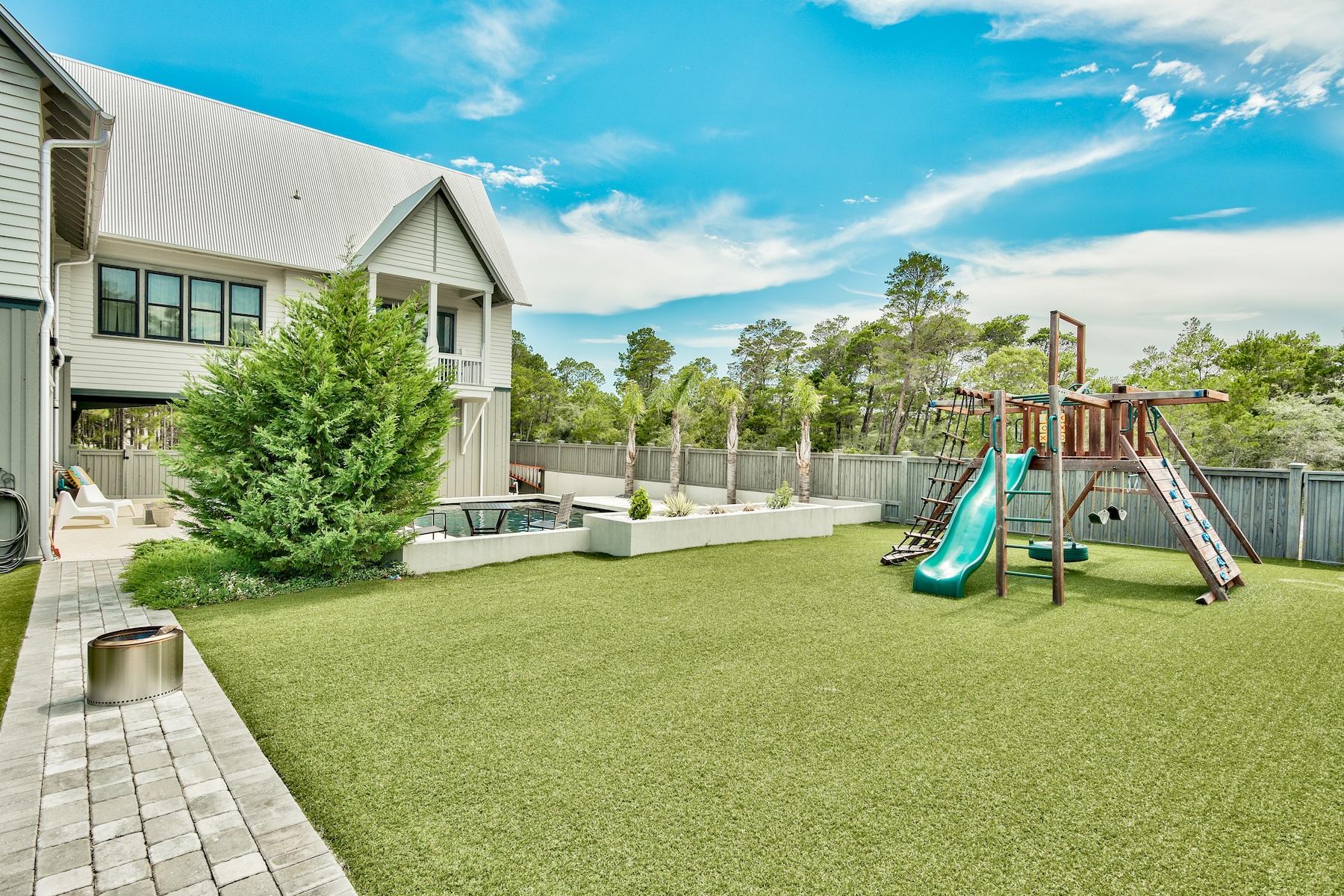 Seabreeze Forest - Residential