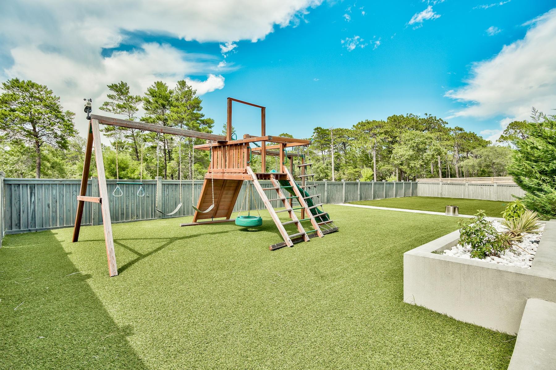 Seabreeze Forest - Residential