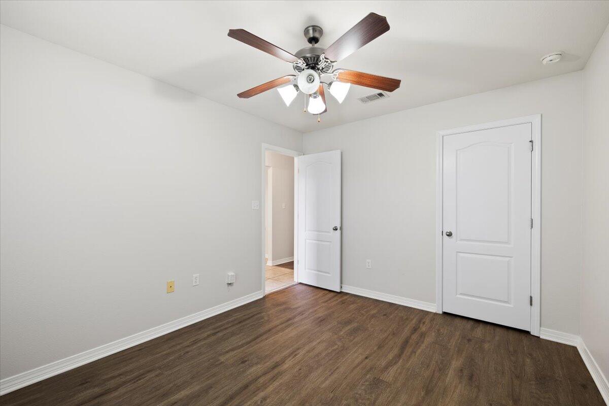 CREETWOOD VILLAGE - Residential