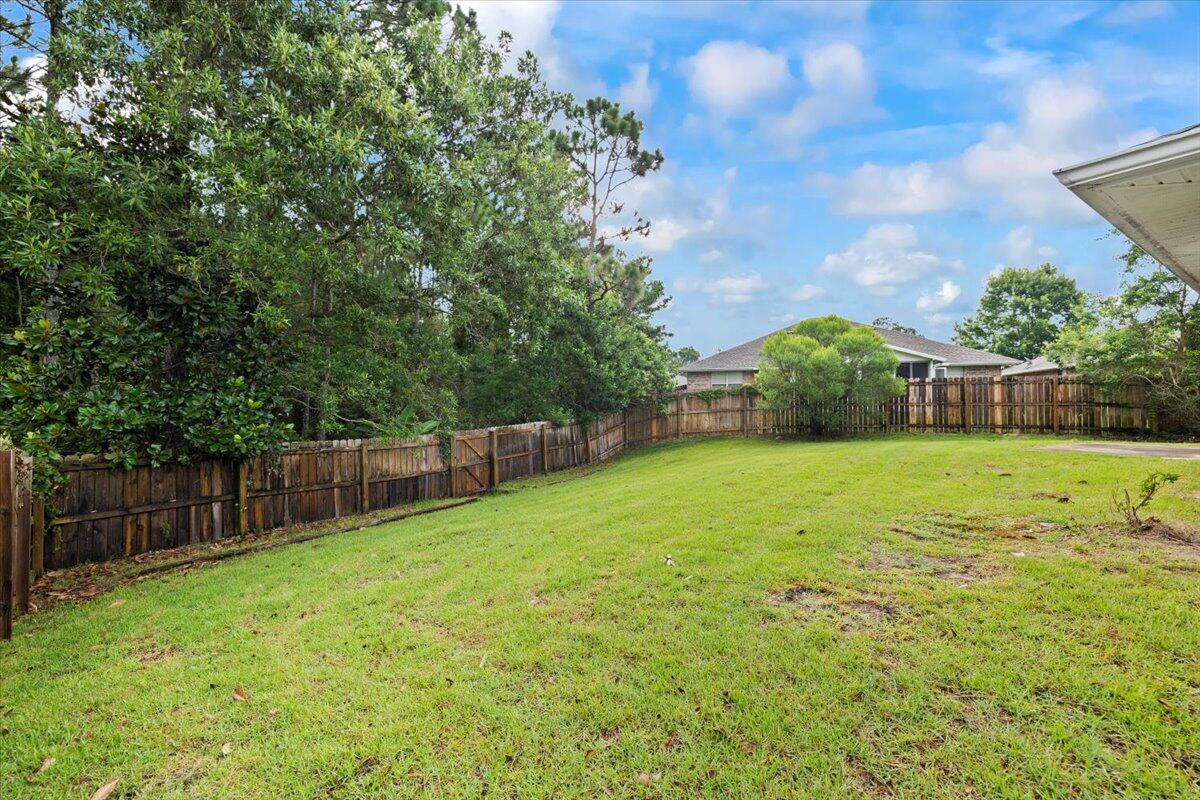 CREETWOOD VILLAGE - Residential