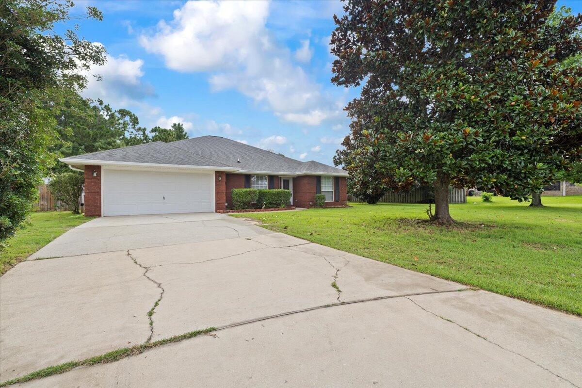 CREETWOOD VILLAGE - Residential