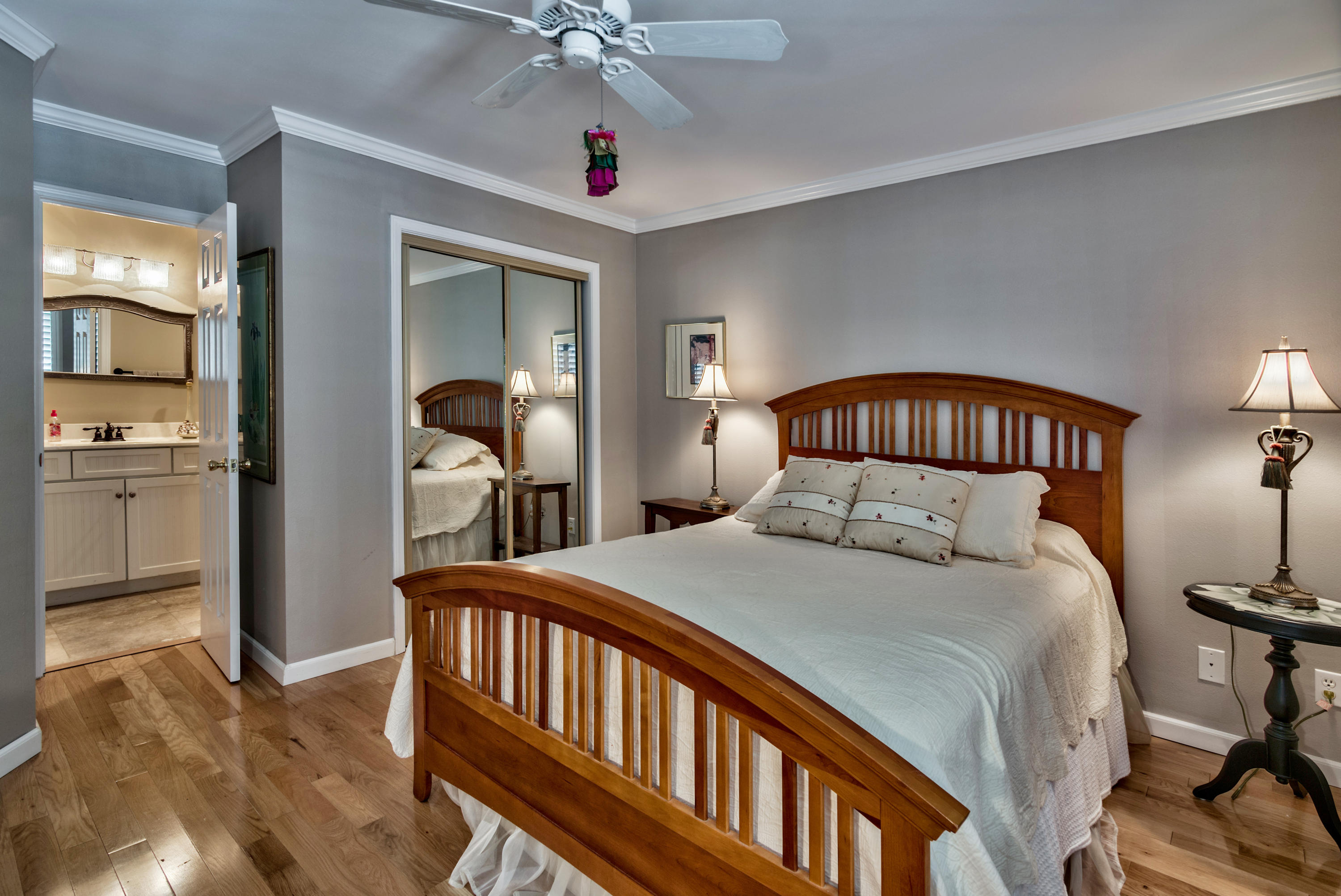 Seascape Condo Phase 7 - Residential