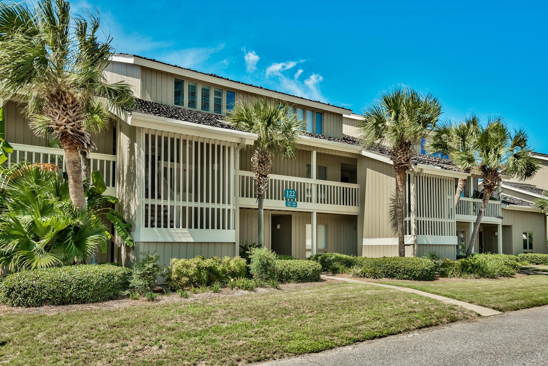 Seascape Condo Phase 7 - Residential