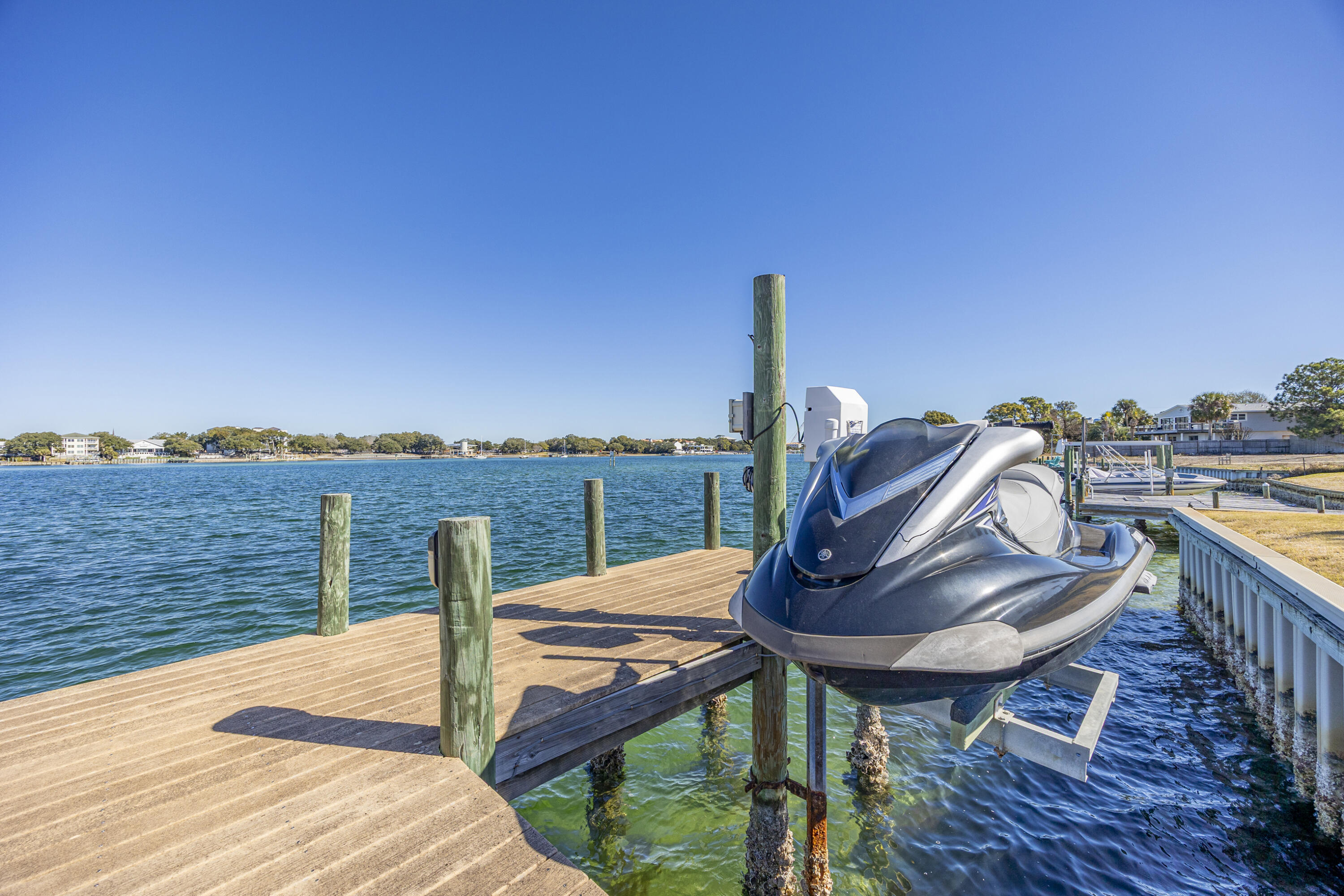SANTA ROSA ISLAND - Residential
