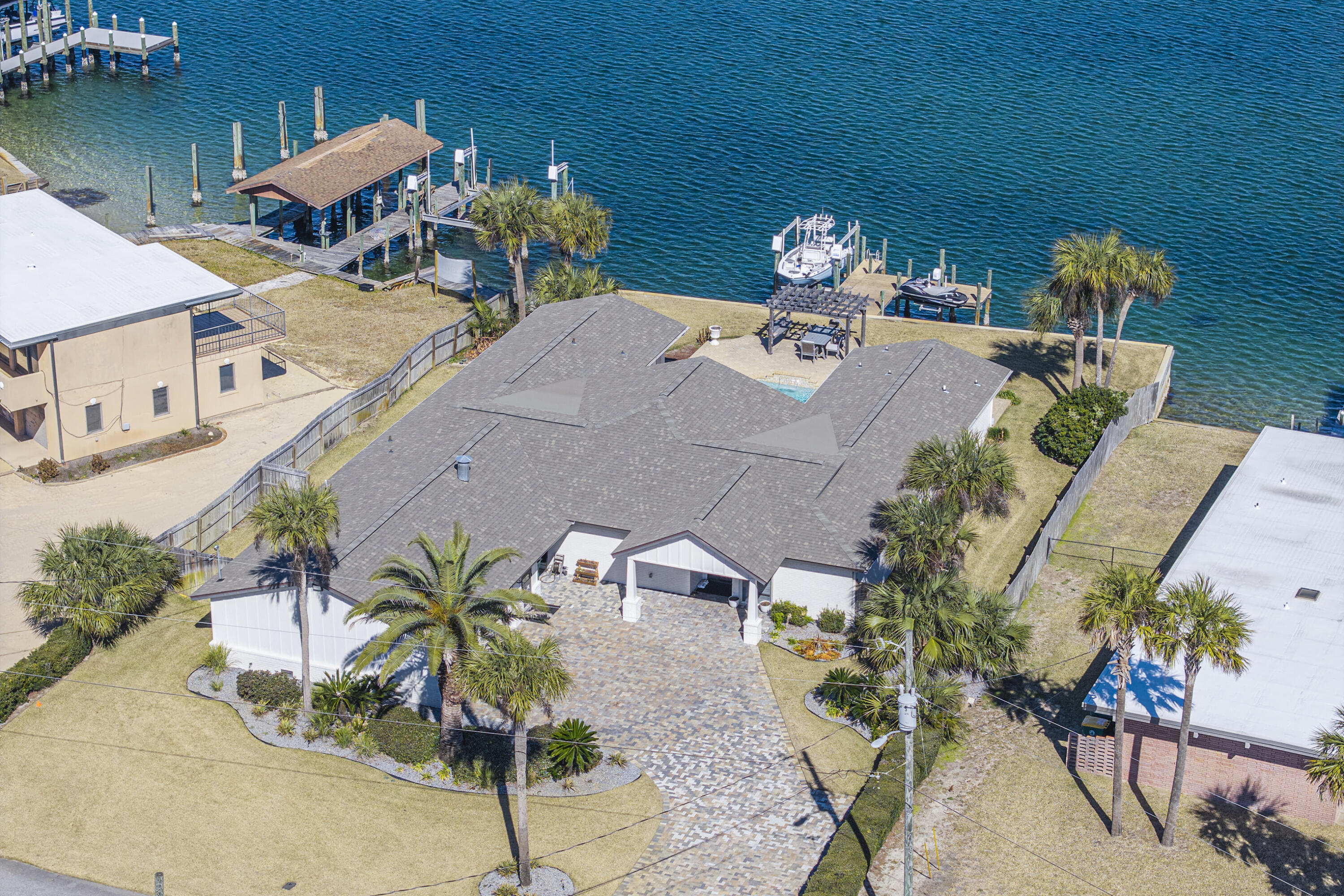 SANTA ROSA ISLAND - Residential