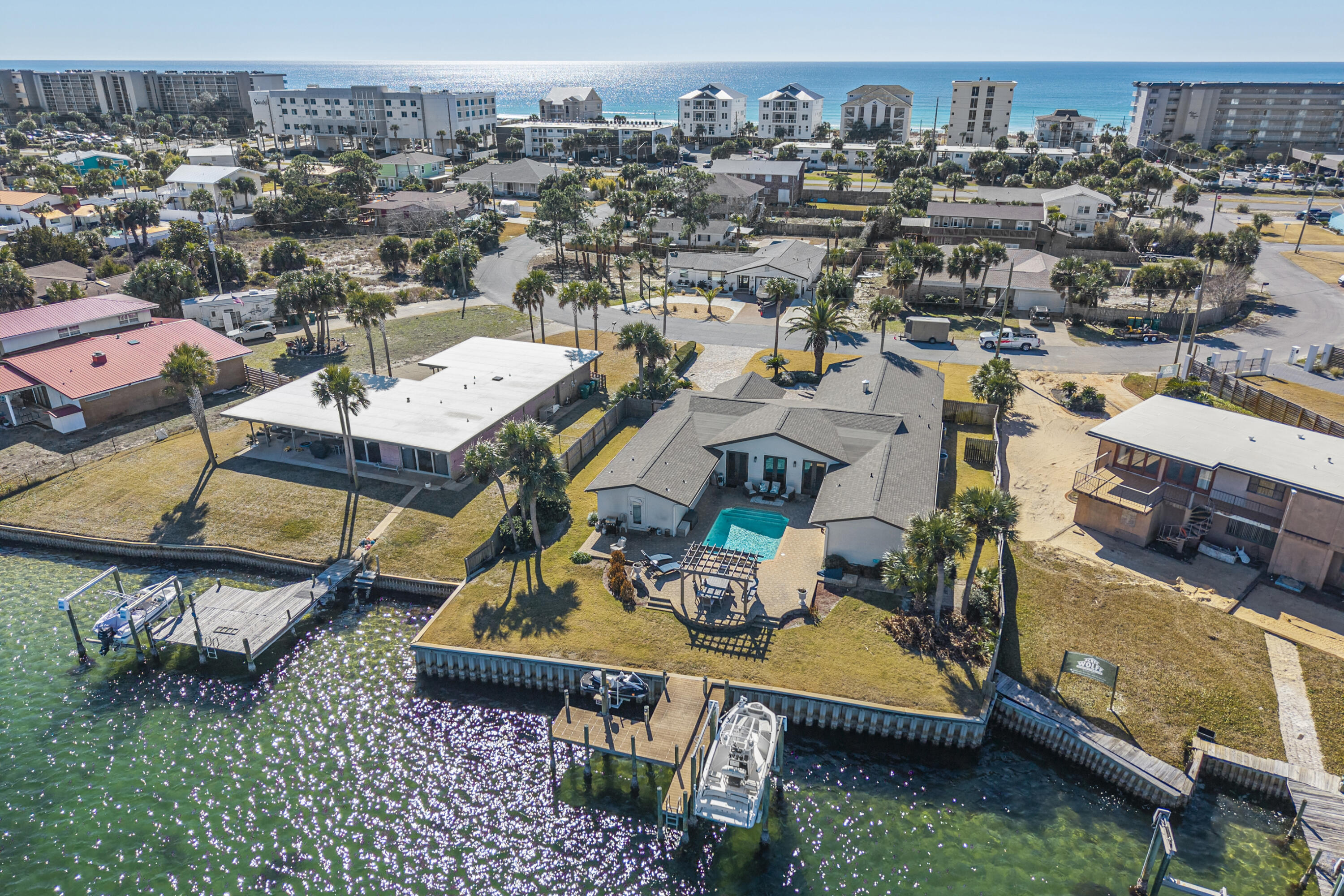 SANTA ROSA ISLAND - Residential