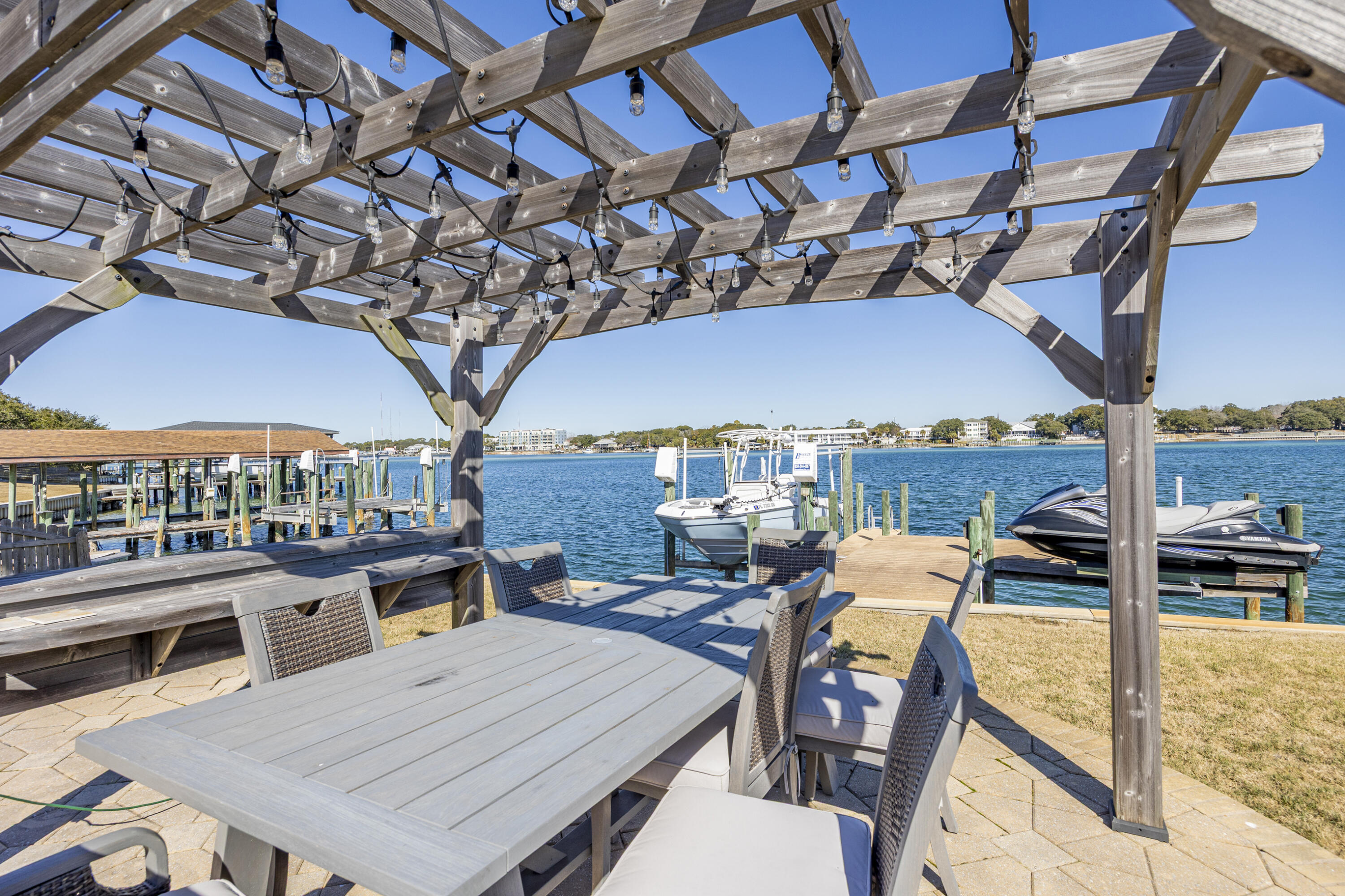 SANTA ROSA ISLAND - Residential