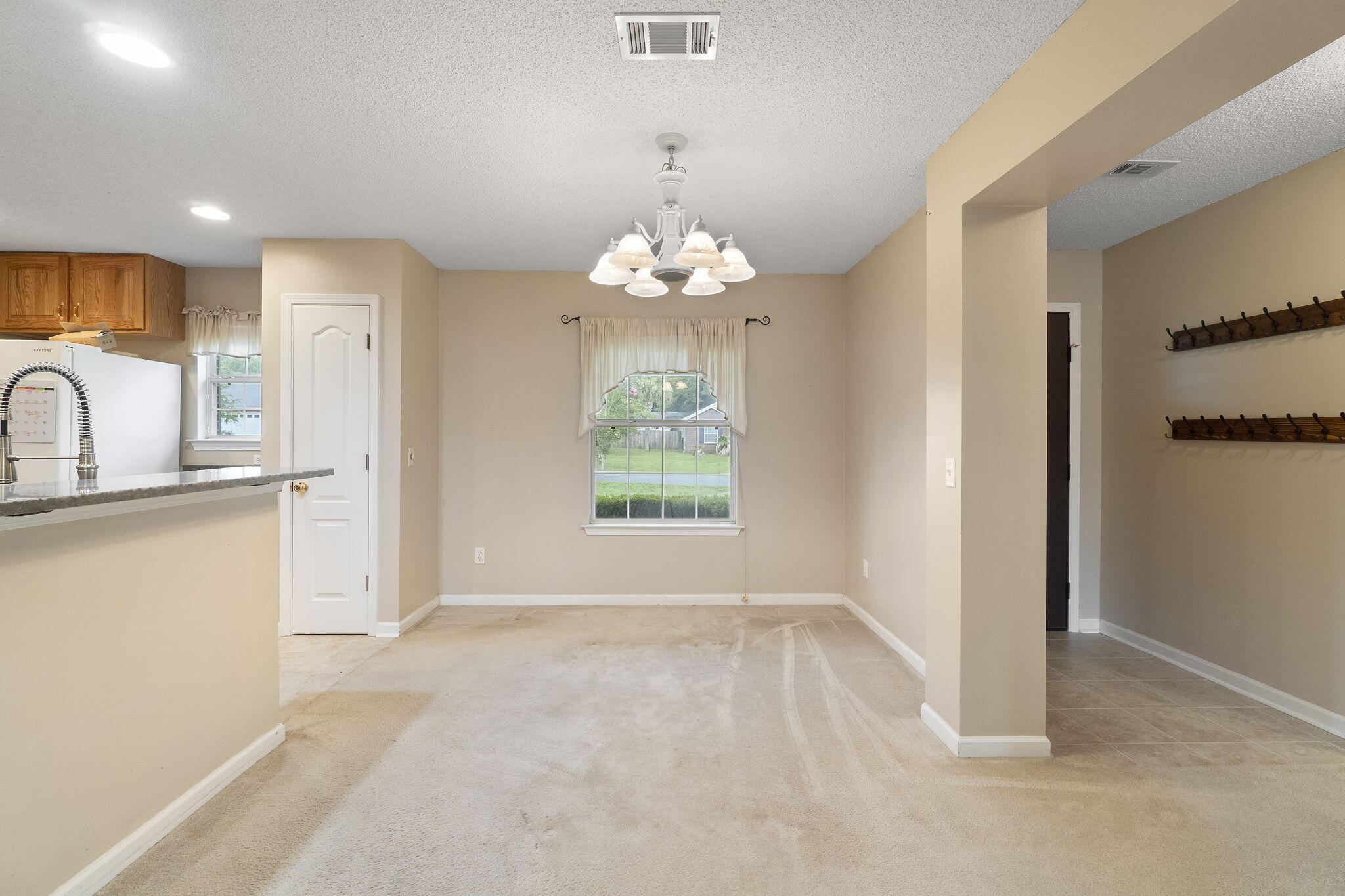 HIDDEN SPRINGS - Residential