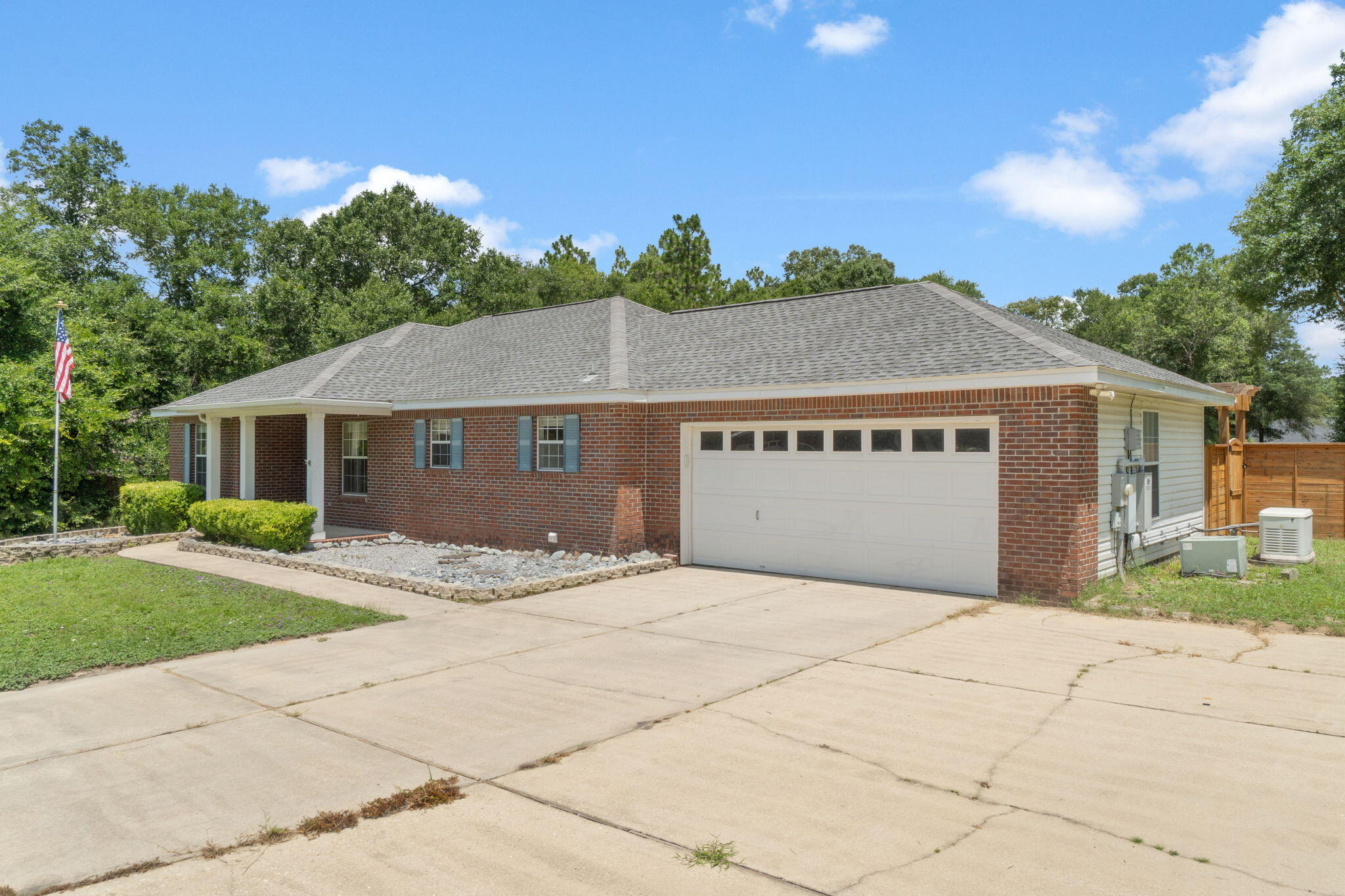 HIDDEN SPRINGS - Residential