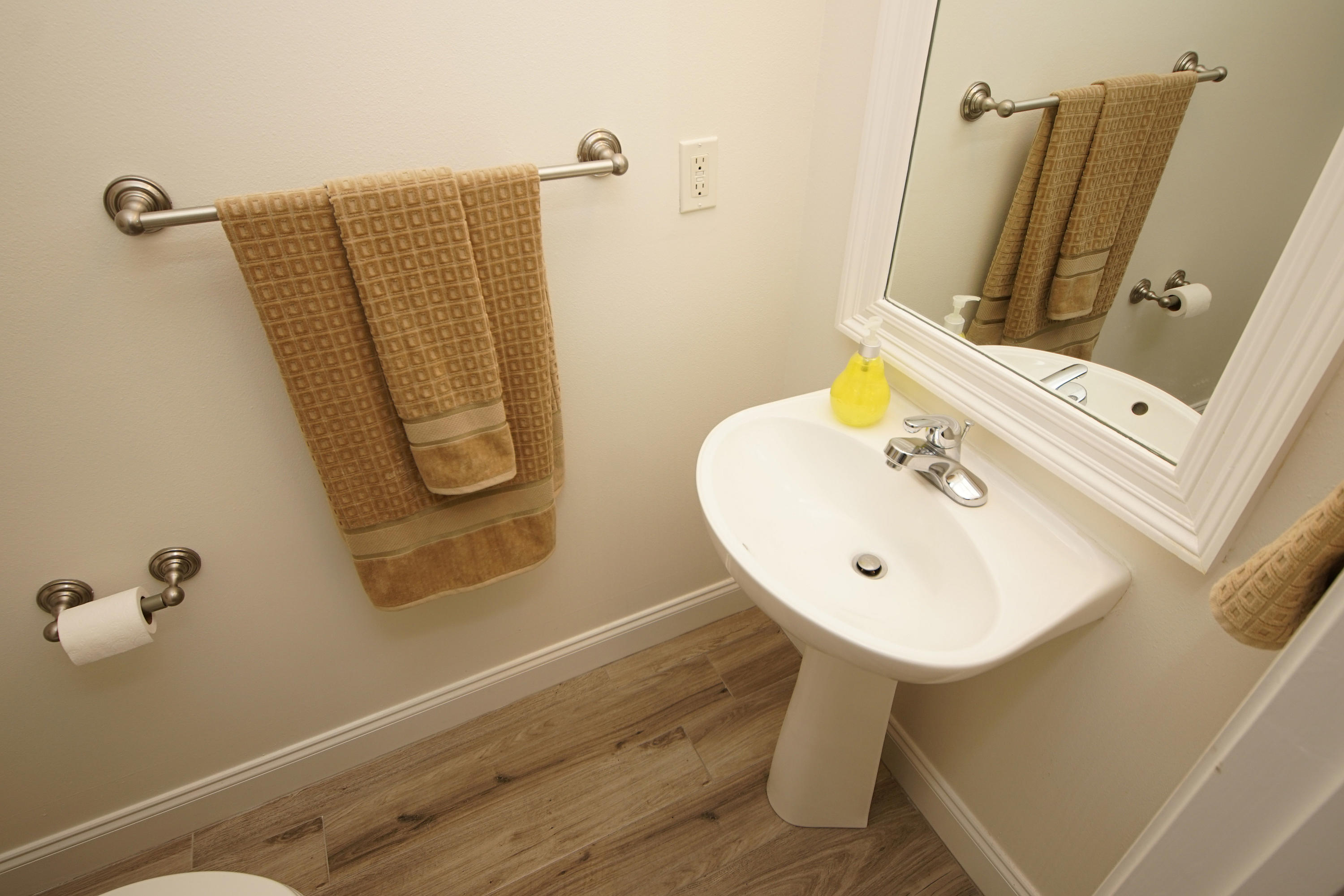 OLD BAY VILLAGE PHASE 1 - Residential