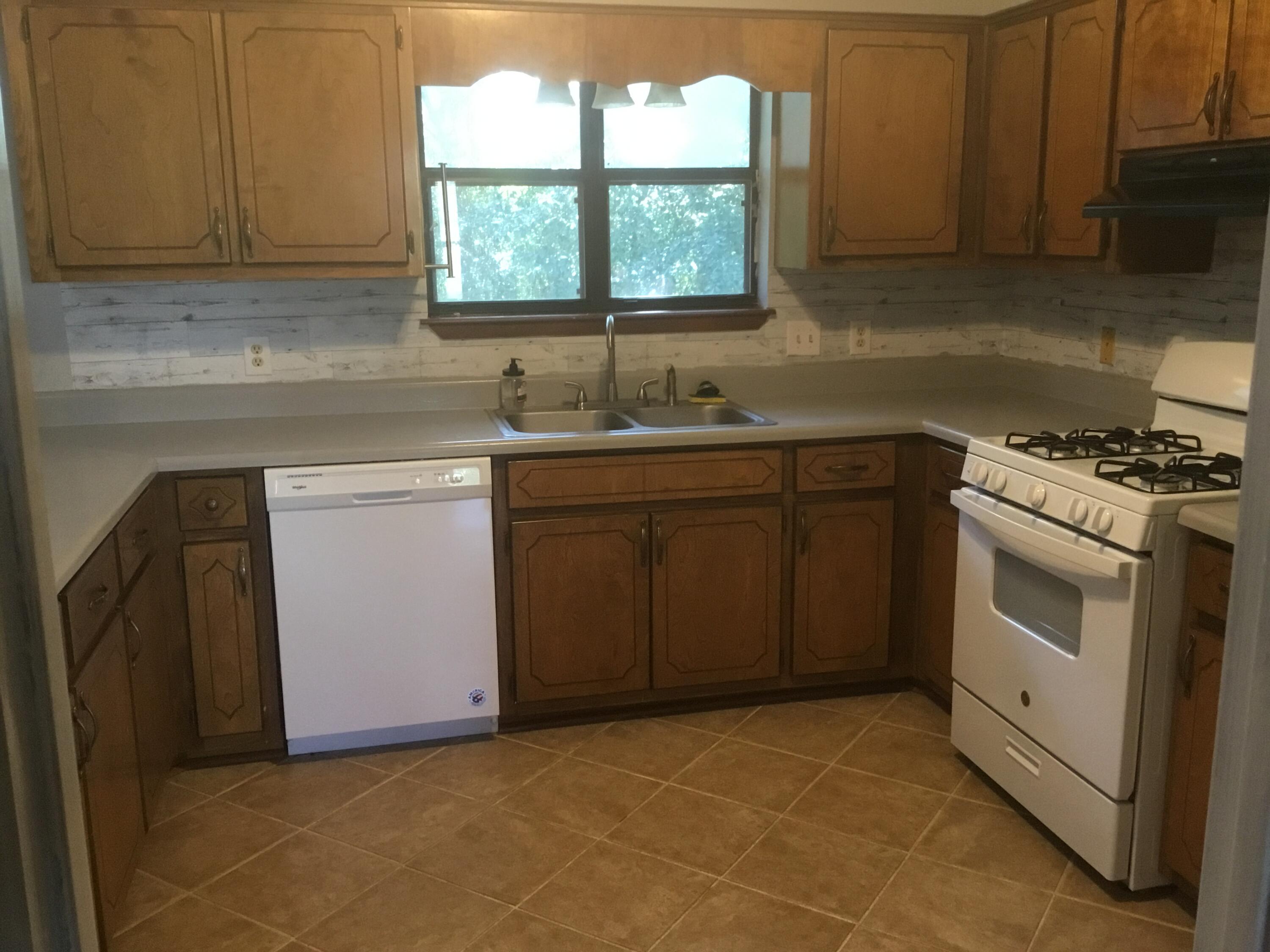 COUNTRYVIEW ESTATES - Residential