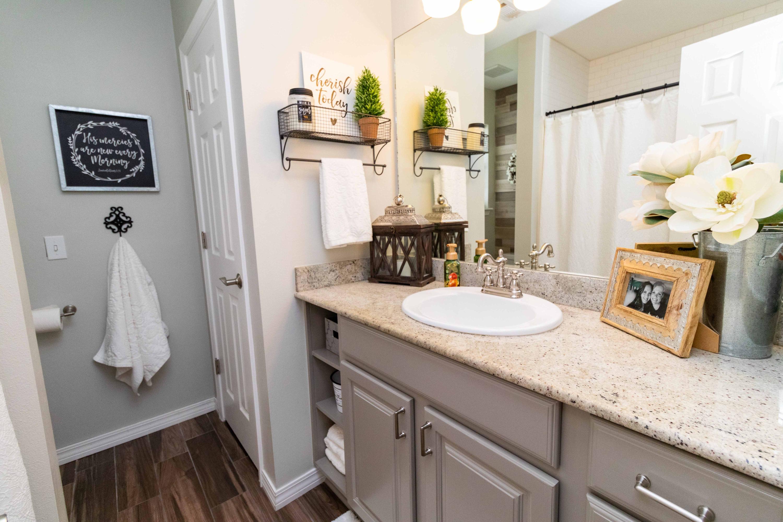 PARADISE UNREC - Residential