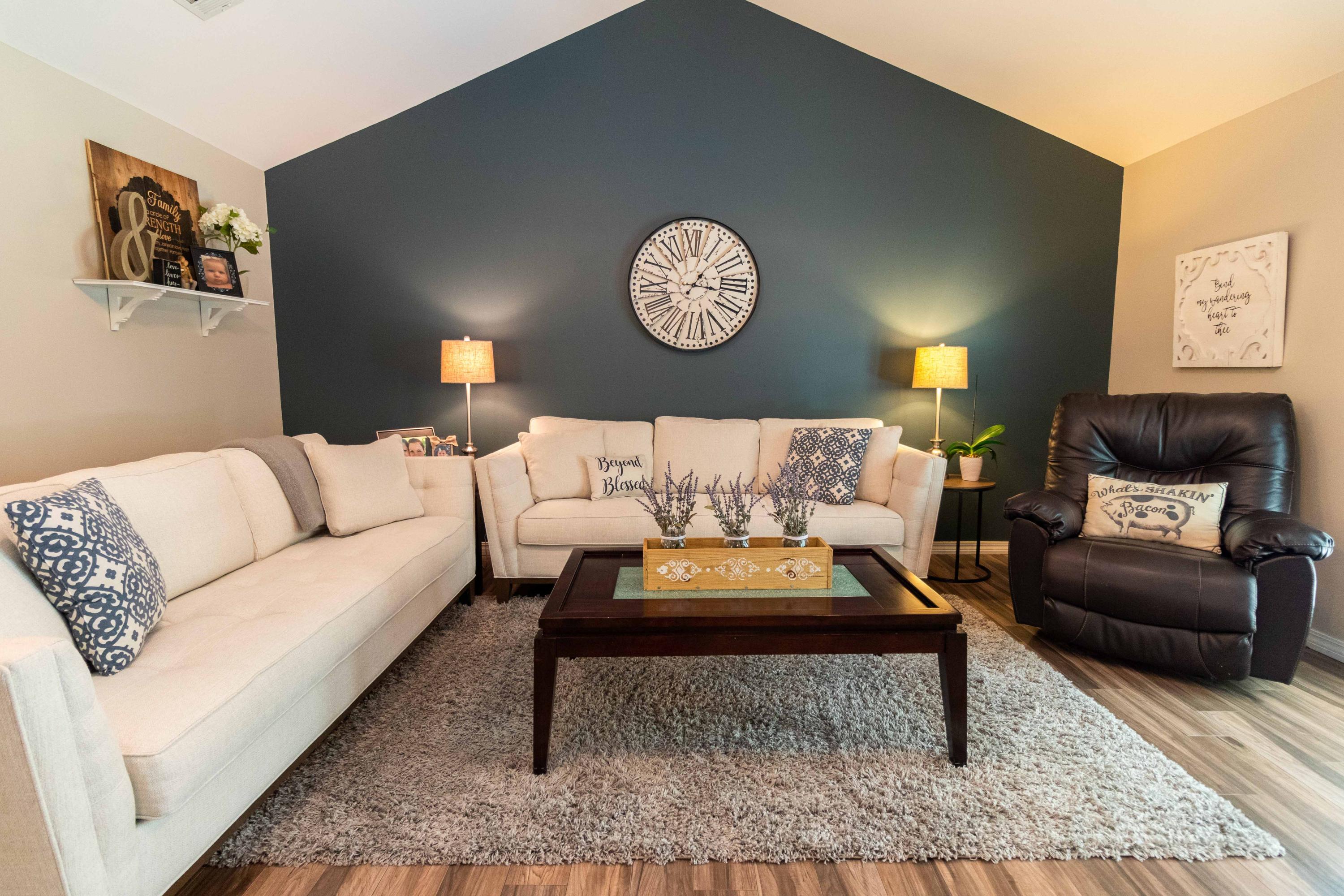 PARADISE UNREC - Residential