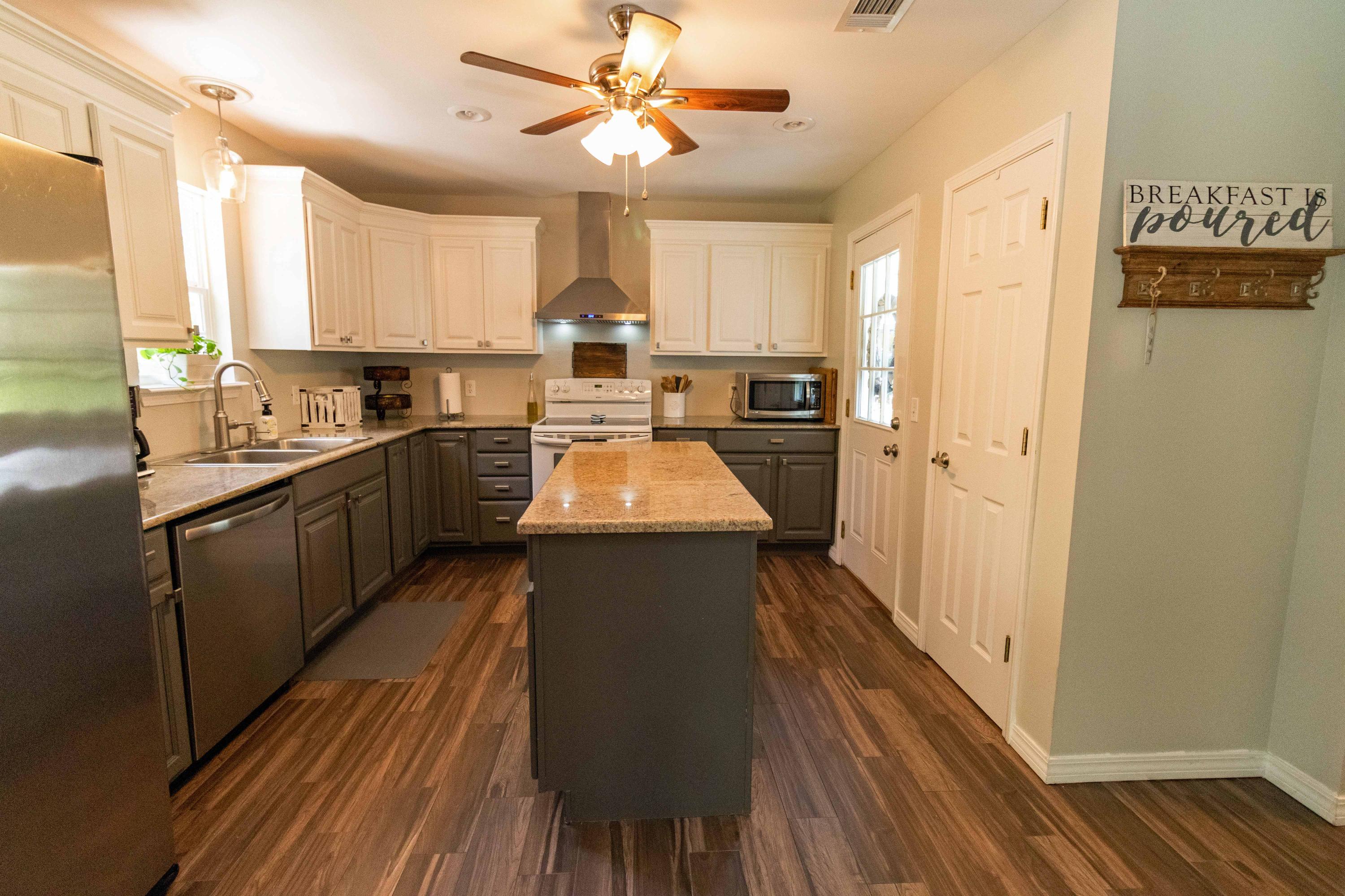 PARADISE UNREC - Residential