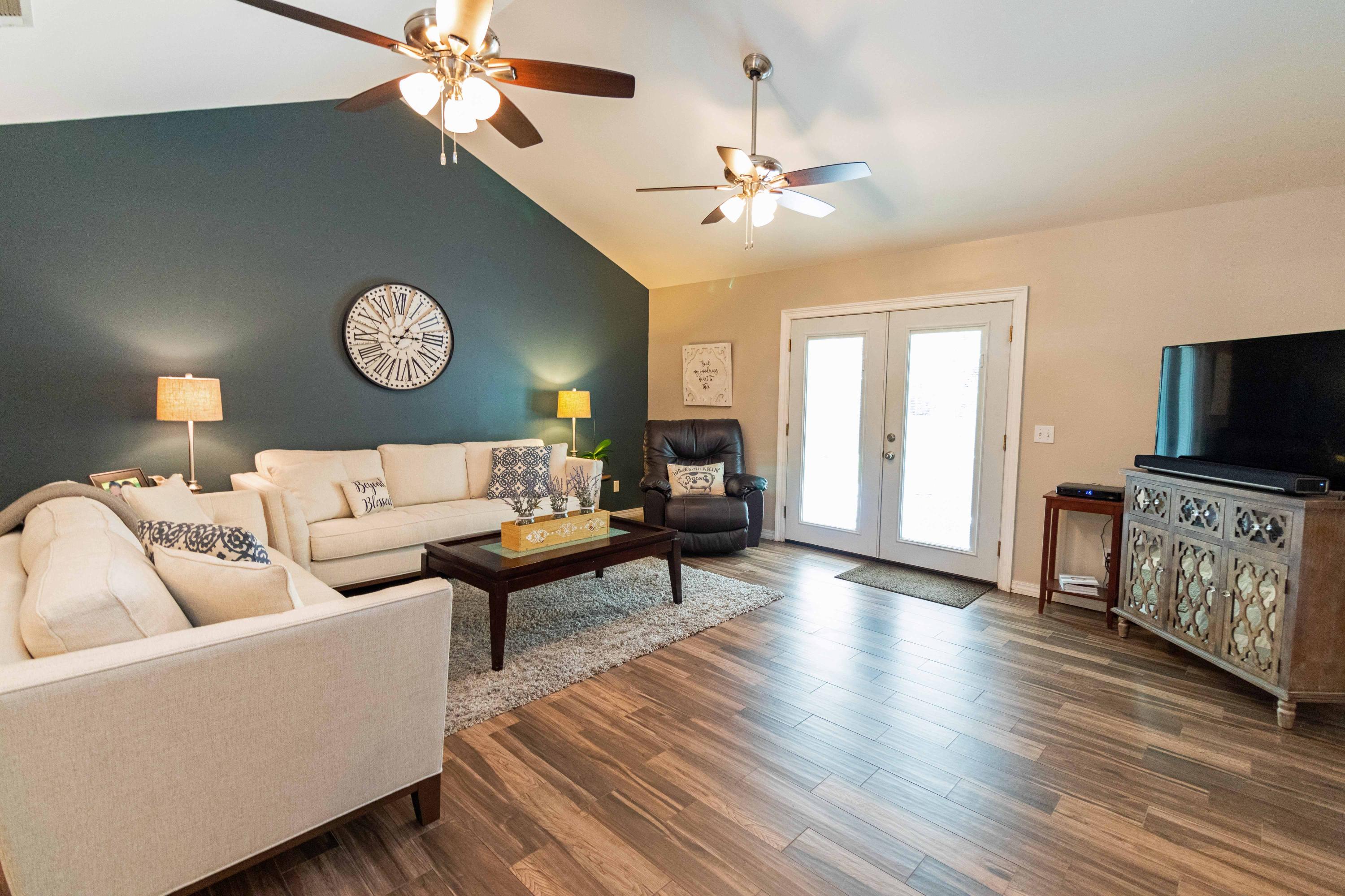 PARADISE UNREC - Residential