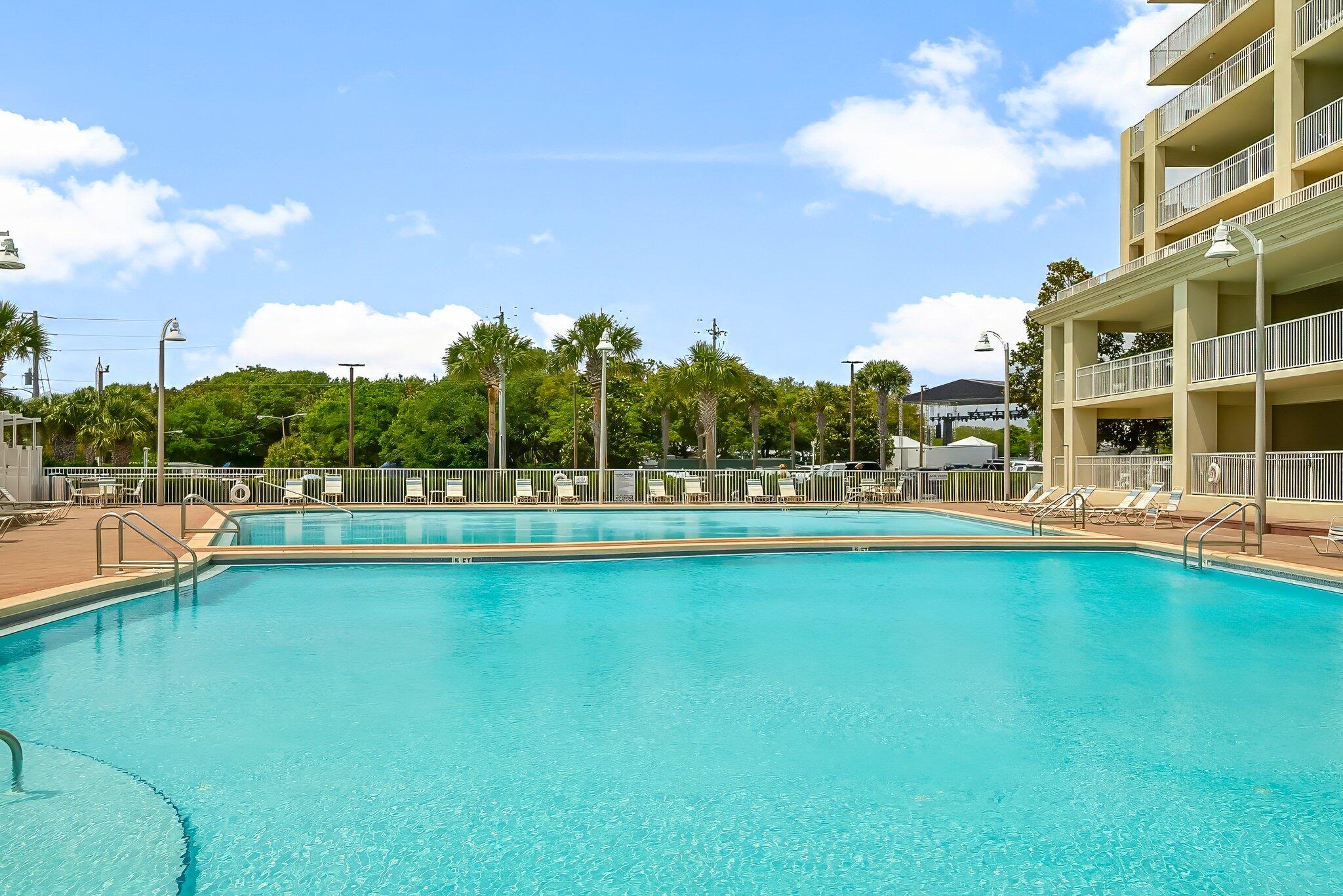 ARIEL DUNES II - Residential