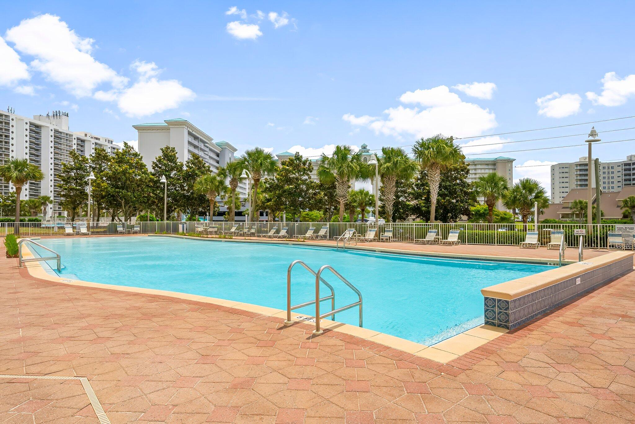 ARIEL DUNES II - Residential